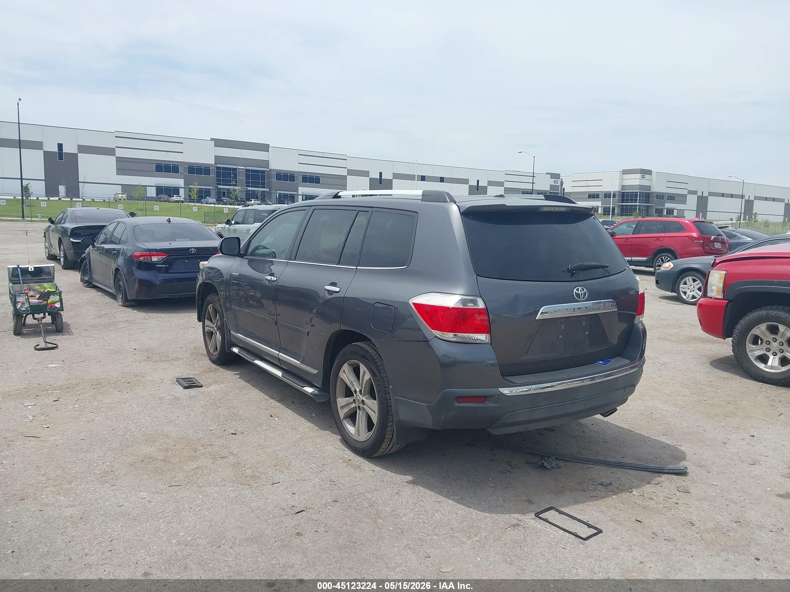 2012 Toyota Highlander Limited V6 Silver vin: 5TDYK3EH0CS079894