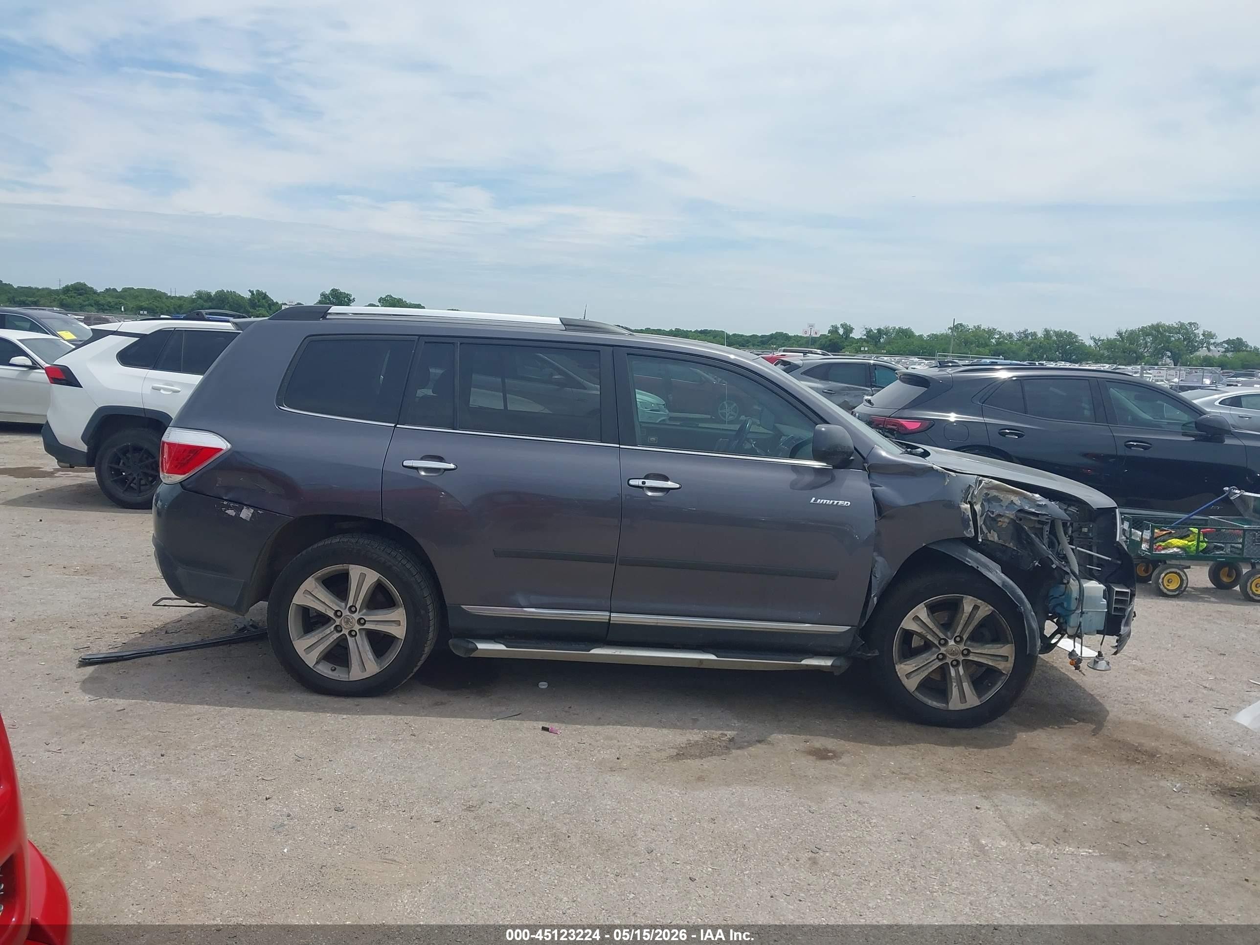 2012 Toyota Highlander Limited V6 Silver vin: 5TDYK3EH0CS079894