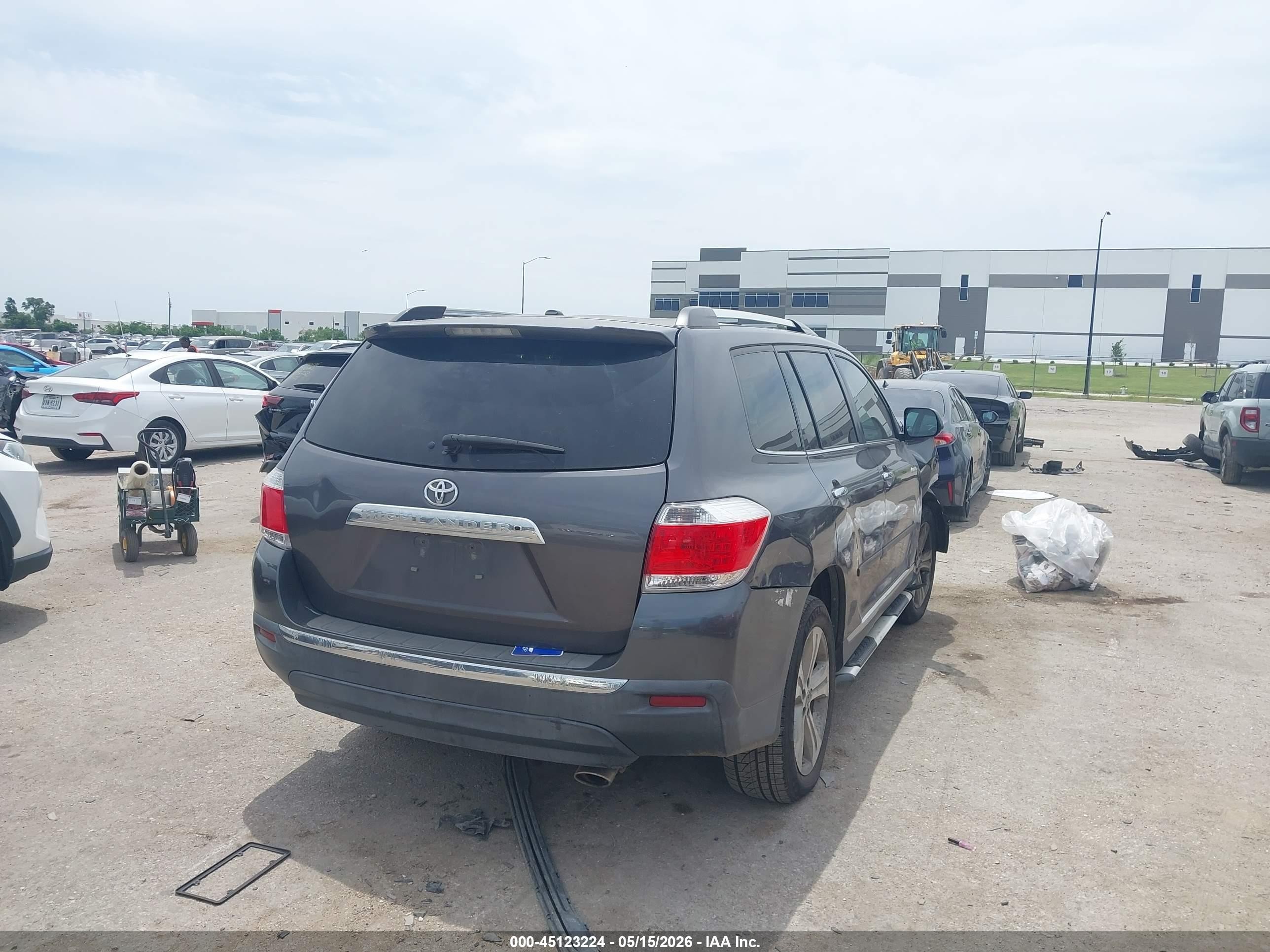 2012 Toyota Highlander Limited V6 Silver vin: 5TDYK3EH0CS079894
