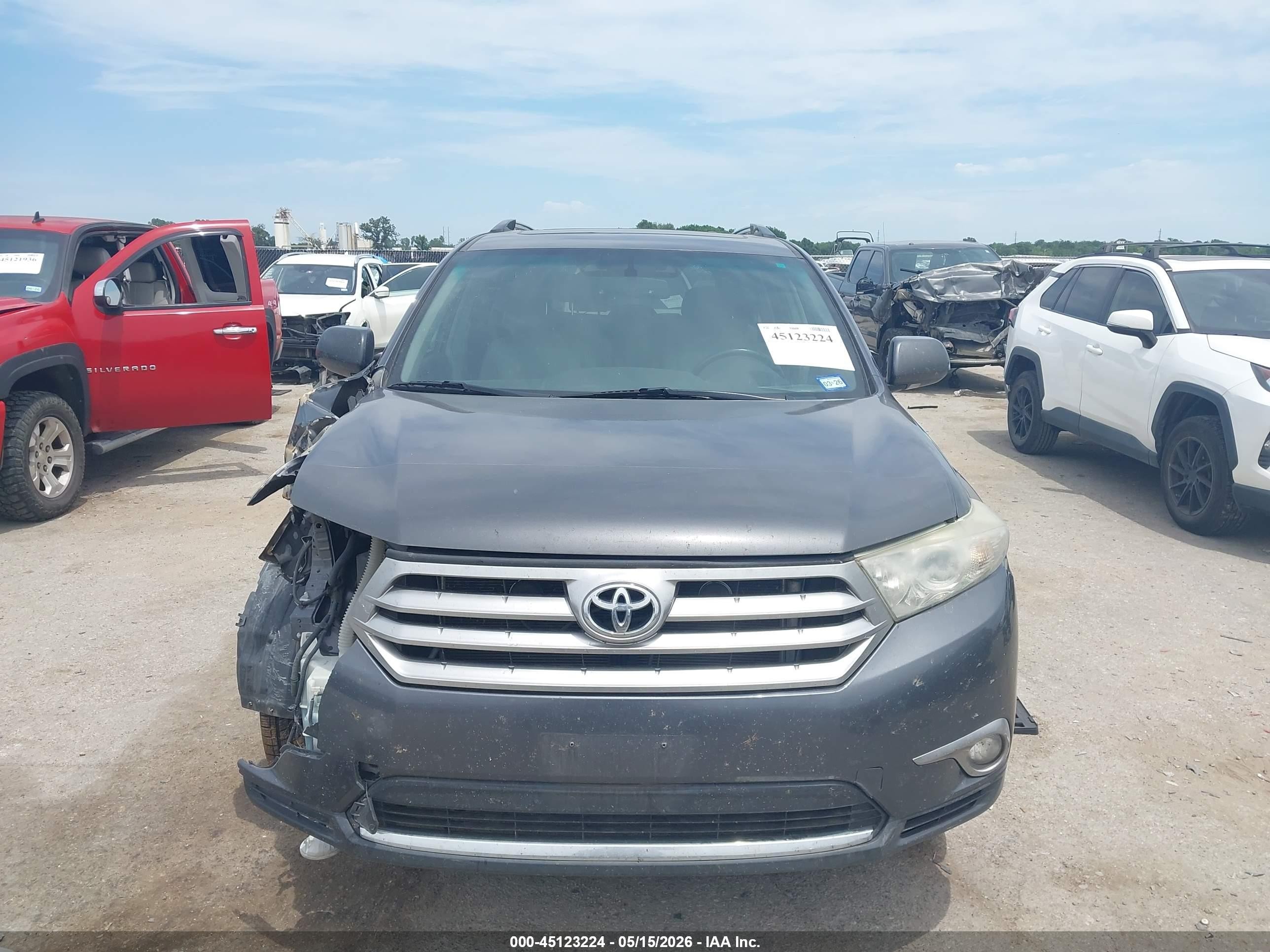 2012 Toyota Highlander Limited V6 Silver vin: 5TDYK3EH0CS079894