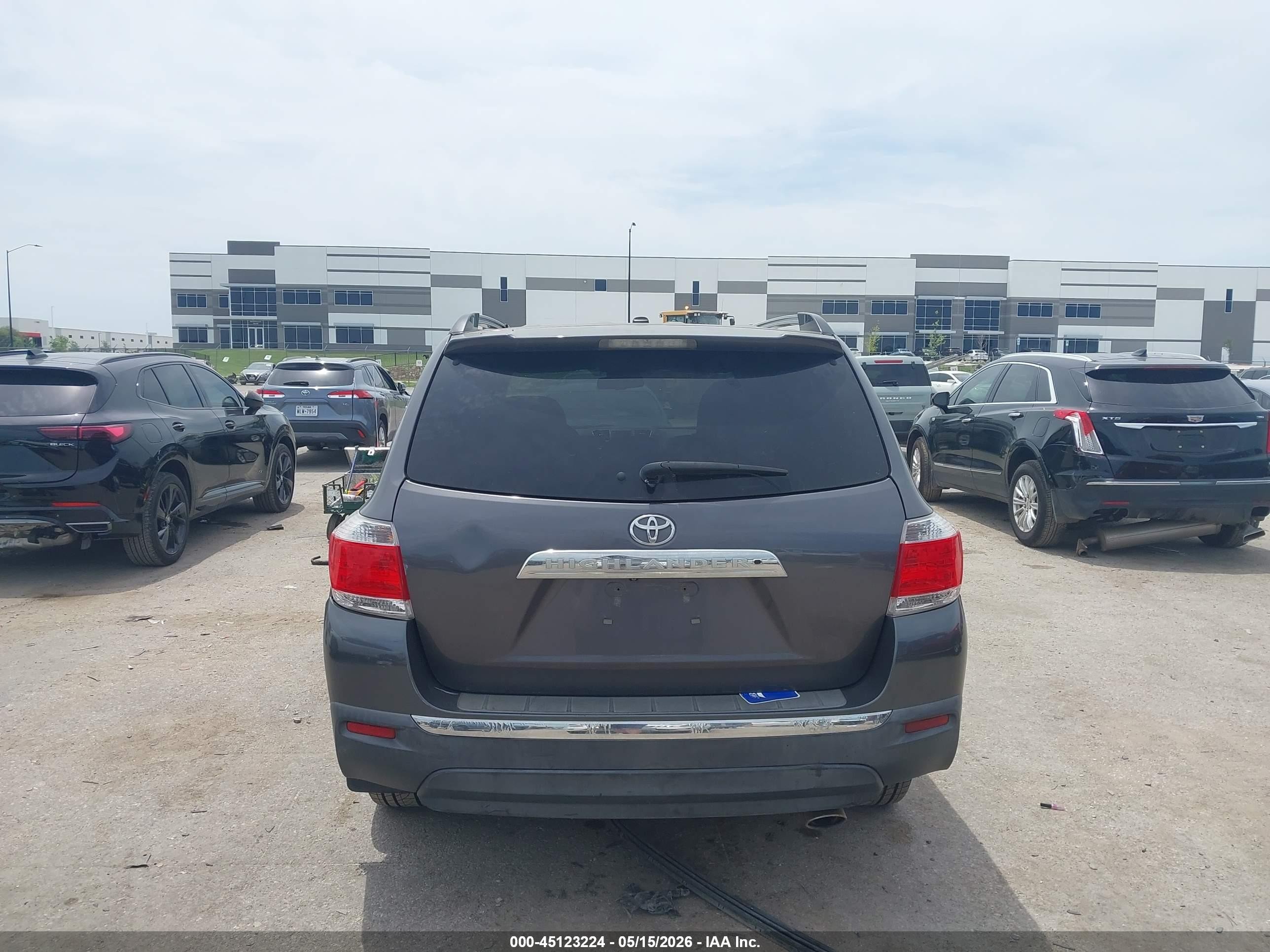 2012 Toyota Highlander Limited V6 Silver vin: 5TDYK3EH0CS079894