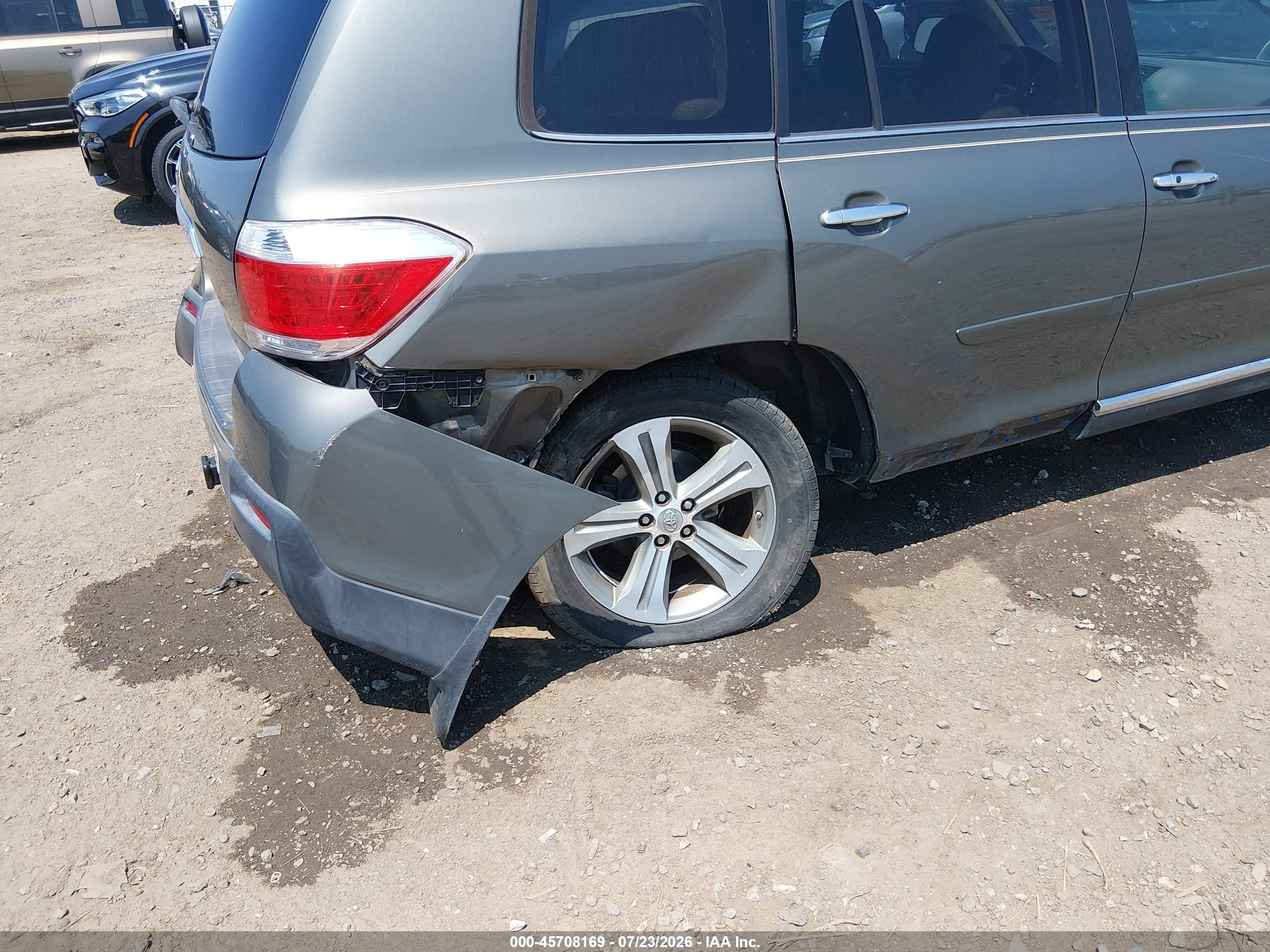 2012 Toyota Highlander Limited V6 Green vin: 5TDYK3EH1CS050940