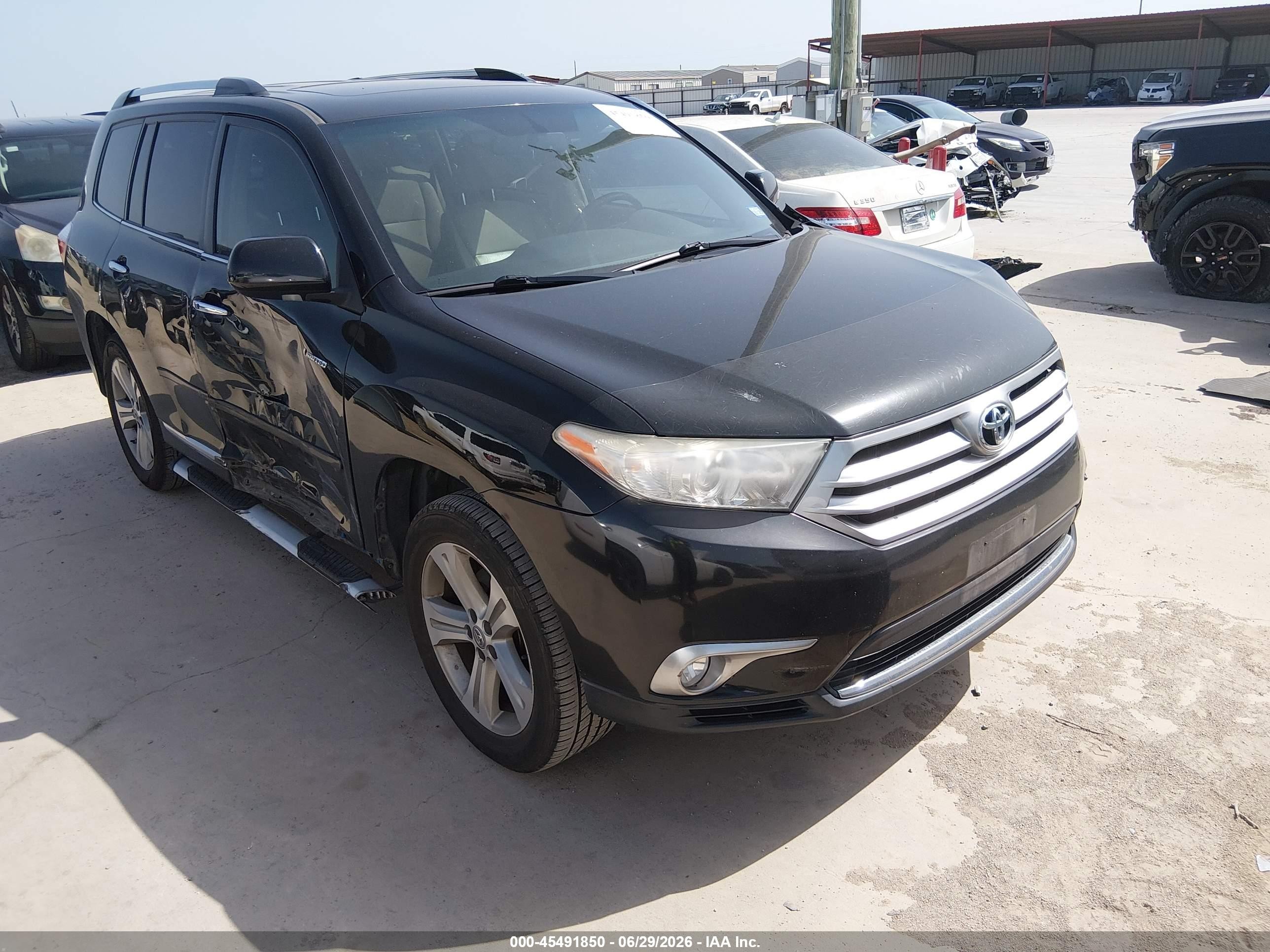 5TDYK3EH1CS053675