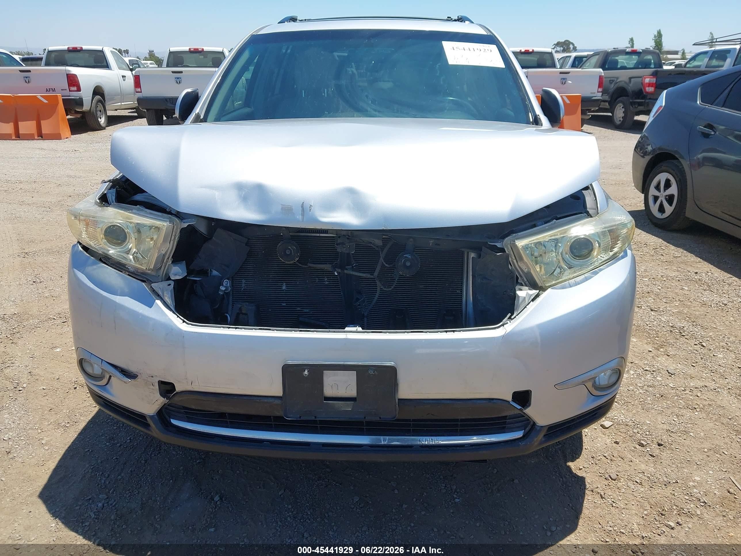 2012 Toyota Highlander Limited V6 Silver vin: 5TDYK3EH1CS063140