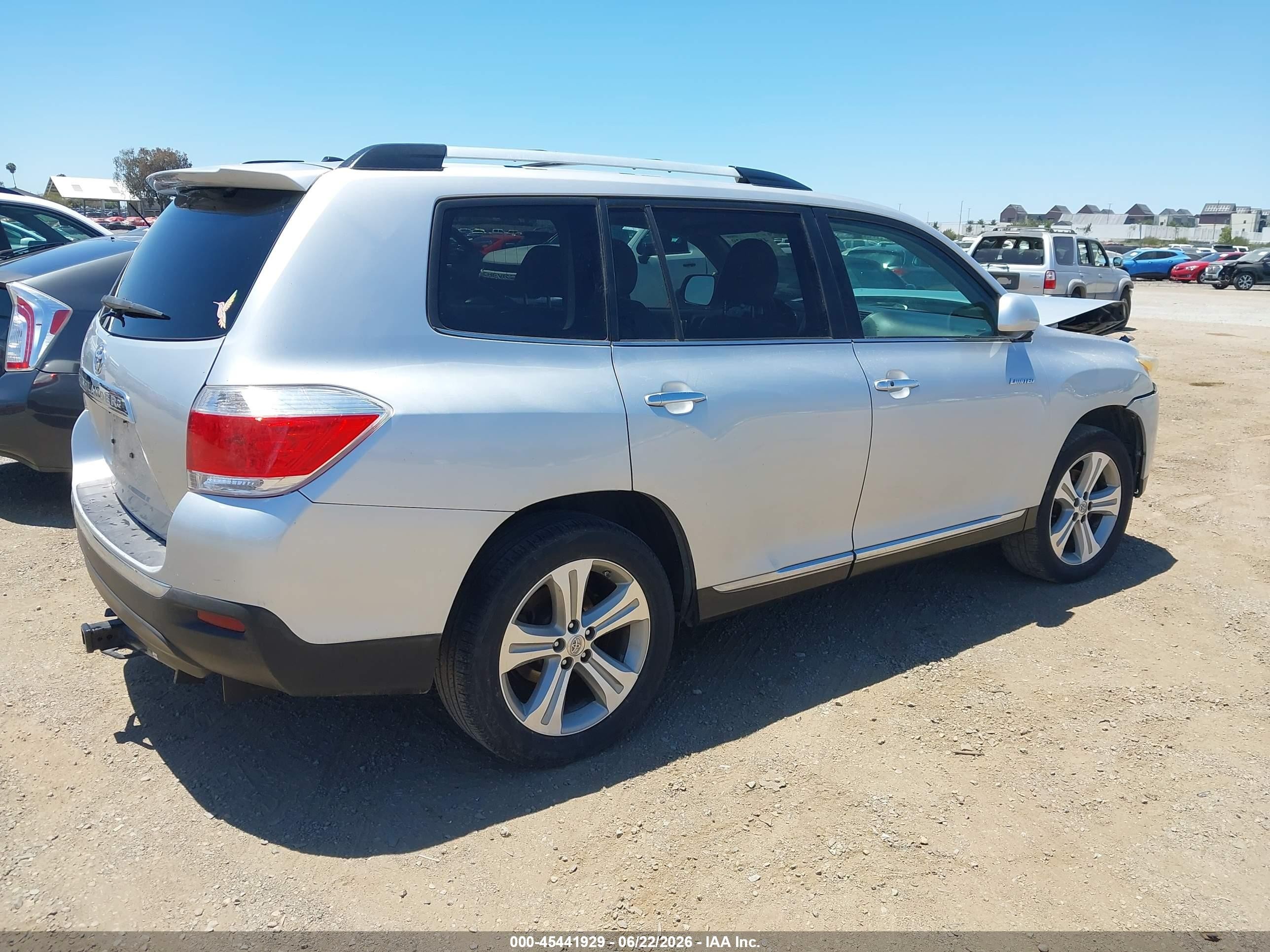 2012 Toyota Highlander Limited V6 Silver vin: 5TDYK3EH1CS063140