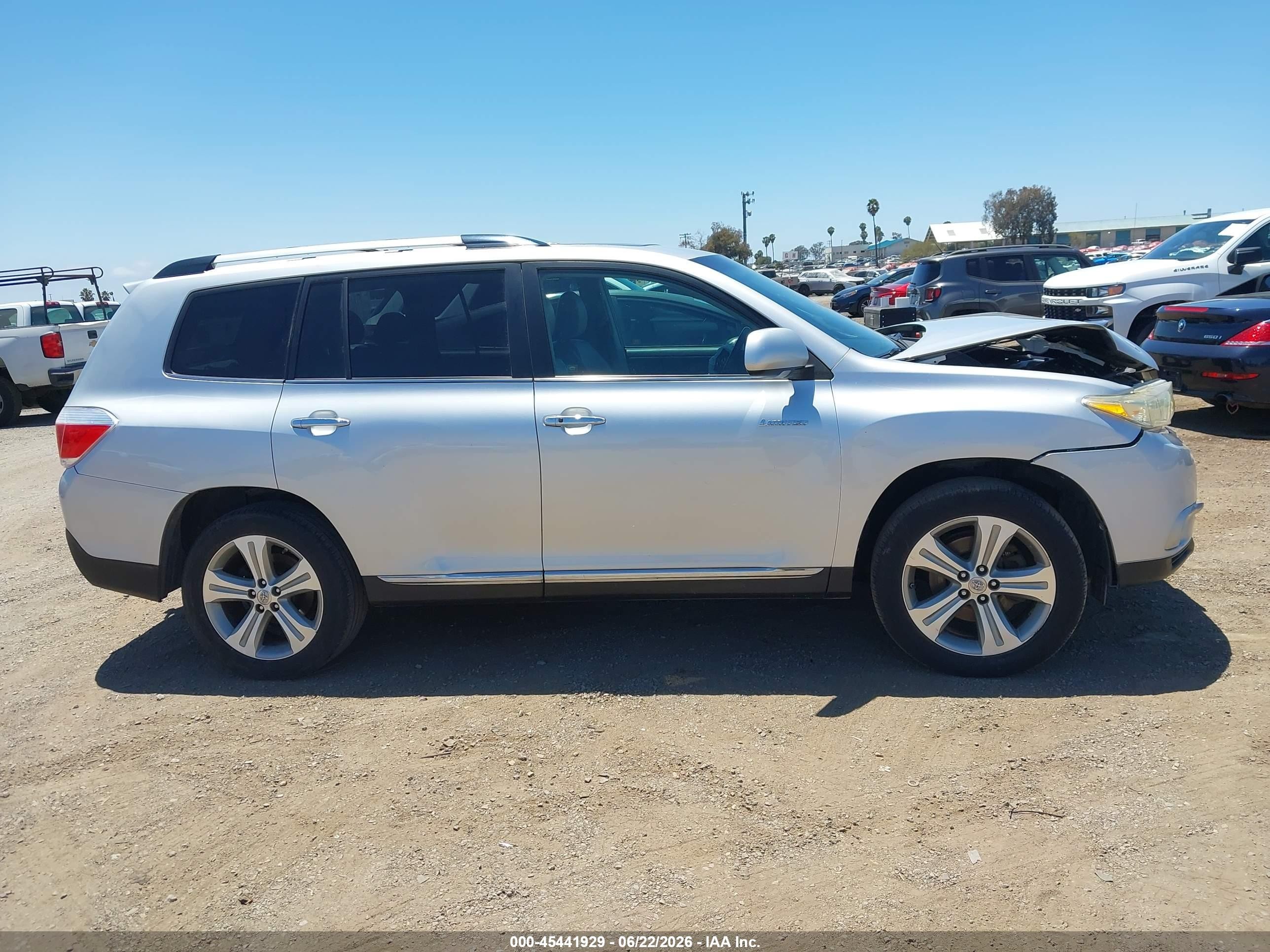 2012 Toyota Highlander Limited V6 Silver vin: 5TDYK3EH1CS063140