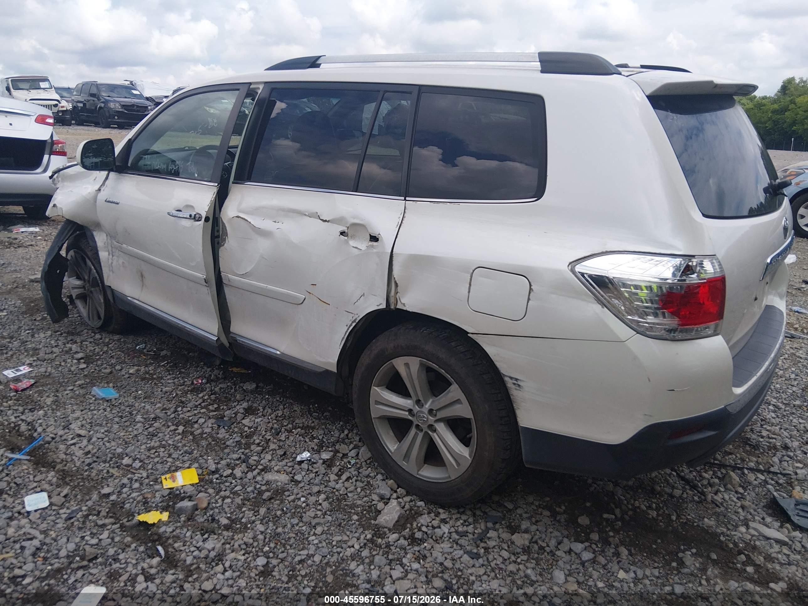 2012 Toyota Highlander Limited V6 White vin: 5TDYK3EH1CS083808