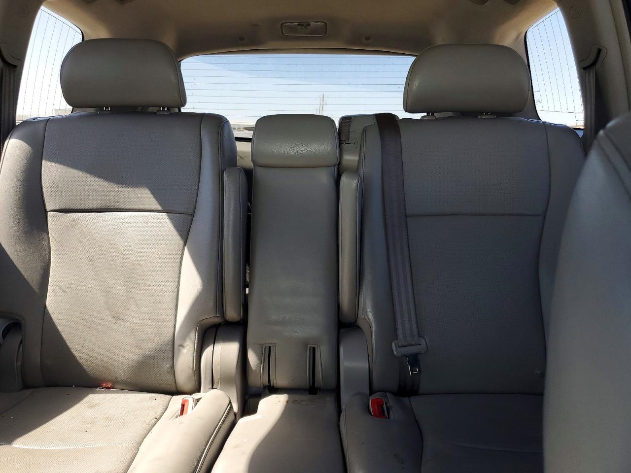 2012 Toyota Highlander Limited Silver vin: 5TDYK3EH1CS085574