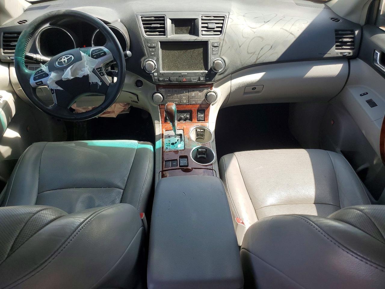 2012 Toyota Highlander Limited Silver vin: 5TDYK3EH1CS085574