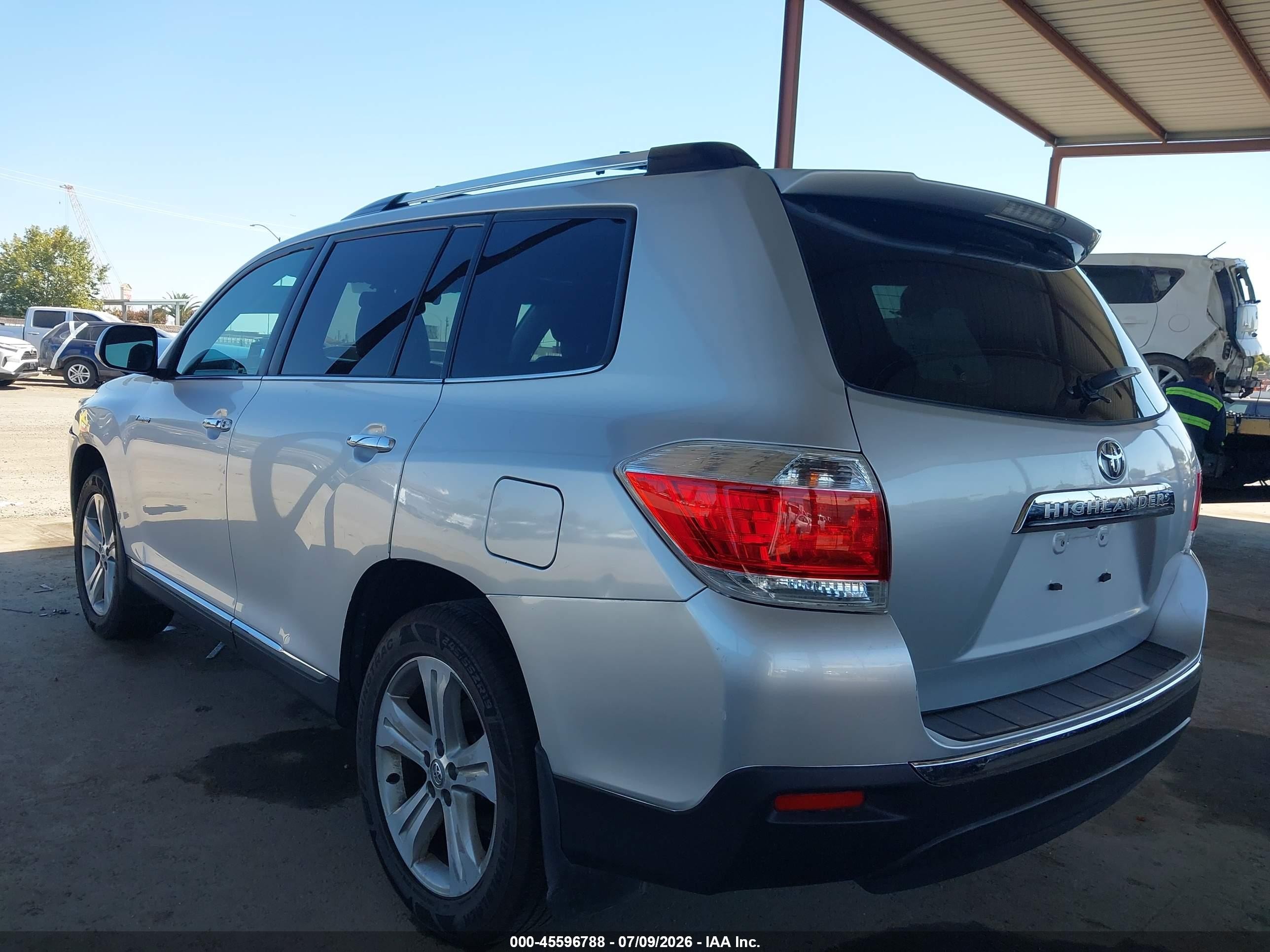 2012 Toyota Highlander Limited V6 Silver vin: 5TDYK3EH2CS081694