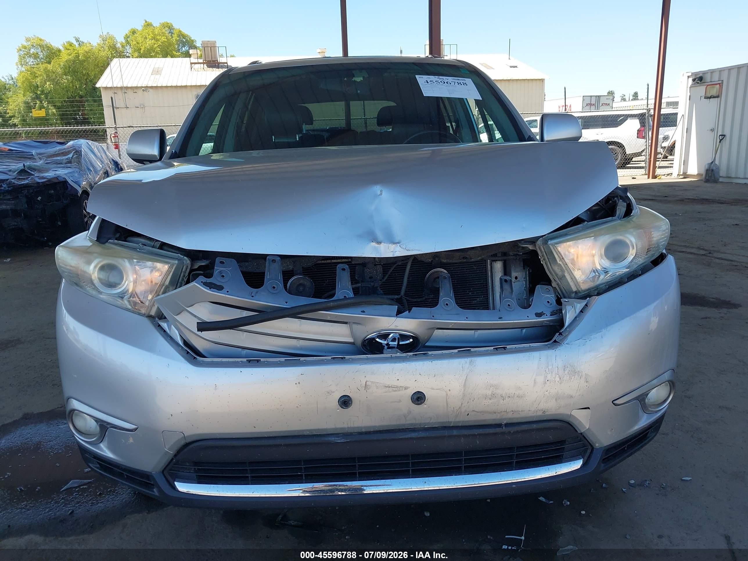 2012 Toyota Highlander Limited V6 Silver vin: 5TDYK3EH2CS081694