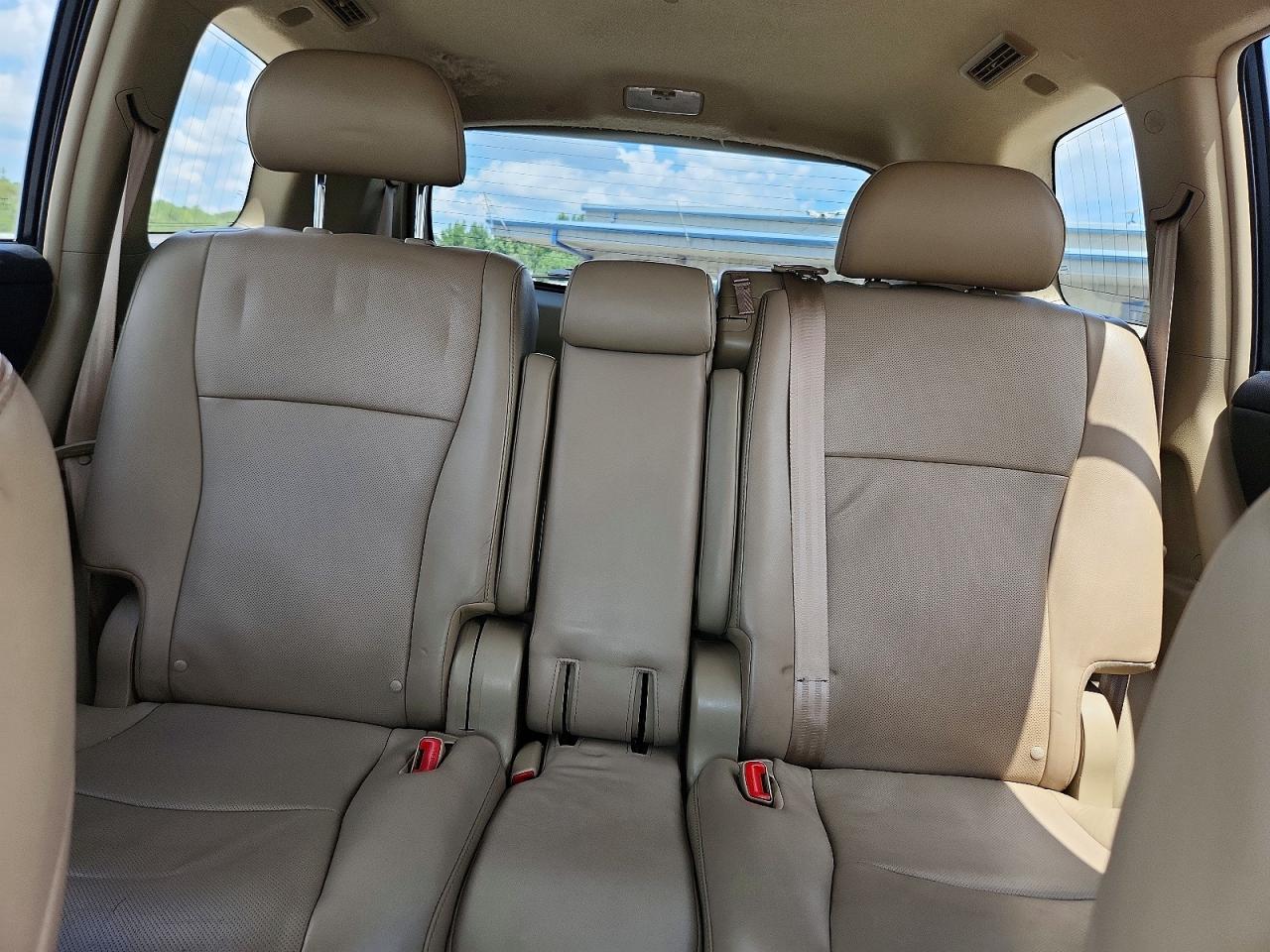 2013 Toyota Highlander Limited White vin: 5TDYK3EH2DS093894
