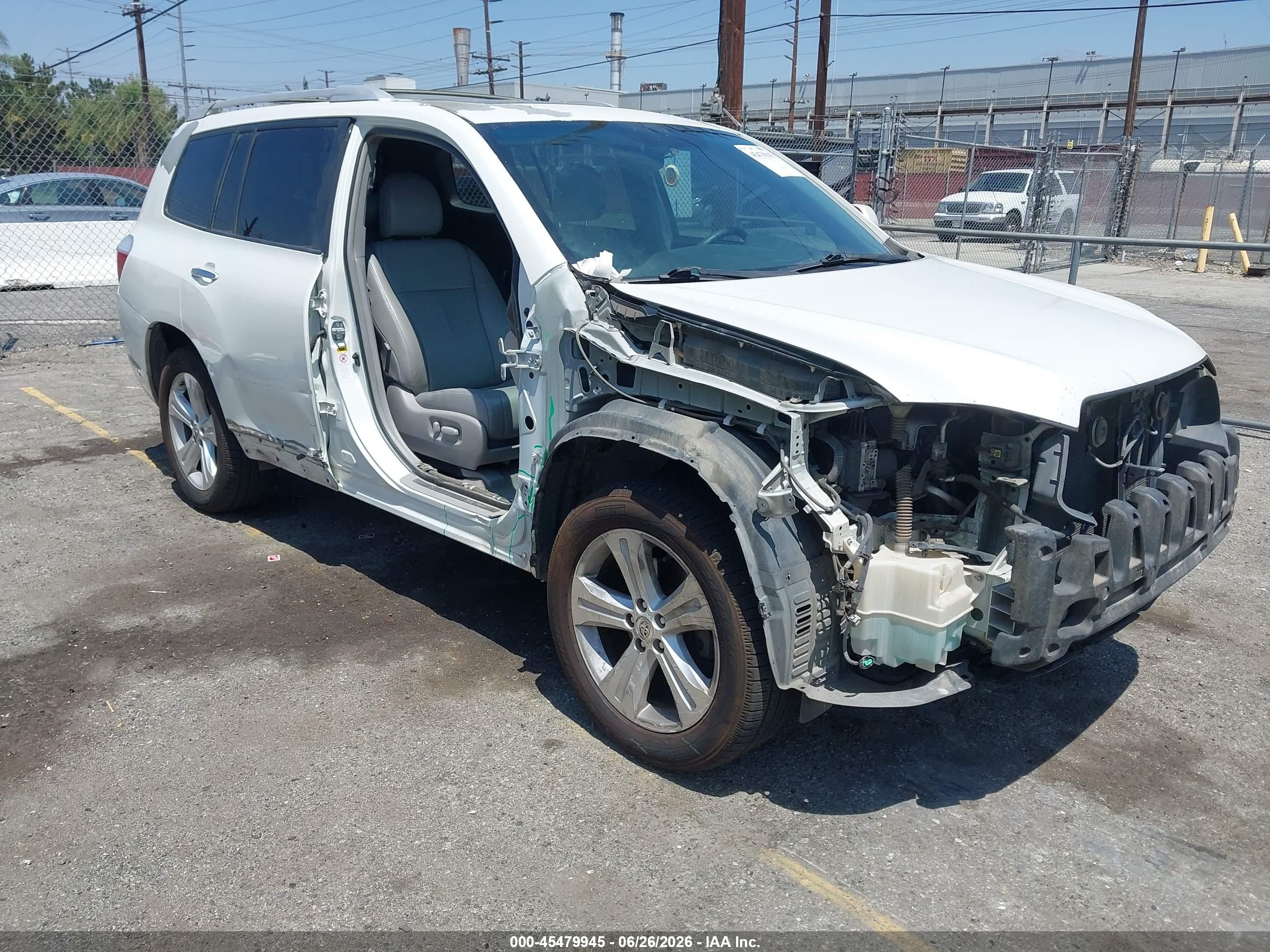 2010 Toyota Highlander Limited V6 White vin: 5TDYK3EH3AS004779
