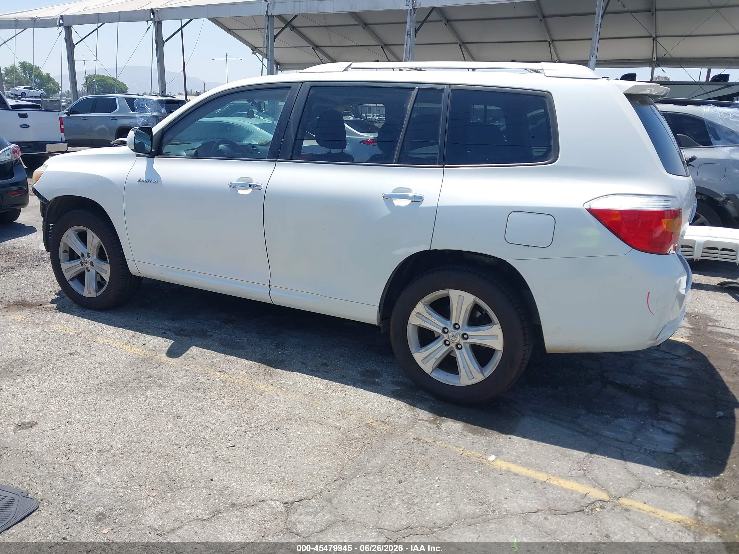 2010 Toyota Highlander Limited V6 White vin: 5TDYK3EH3AS004779