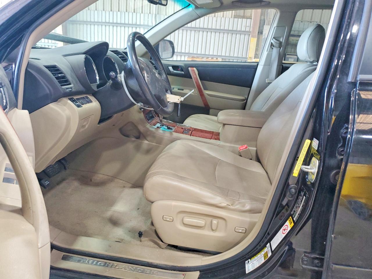 2010 Toyota Highlander Limited Black vin: 5TDYK3EH3AS007777