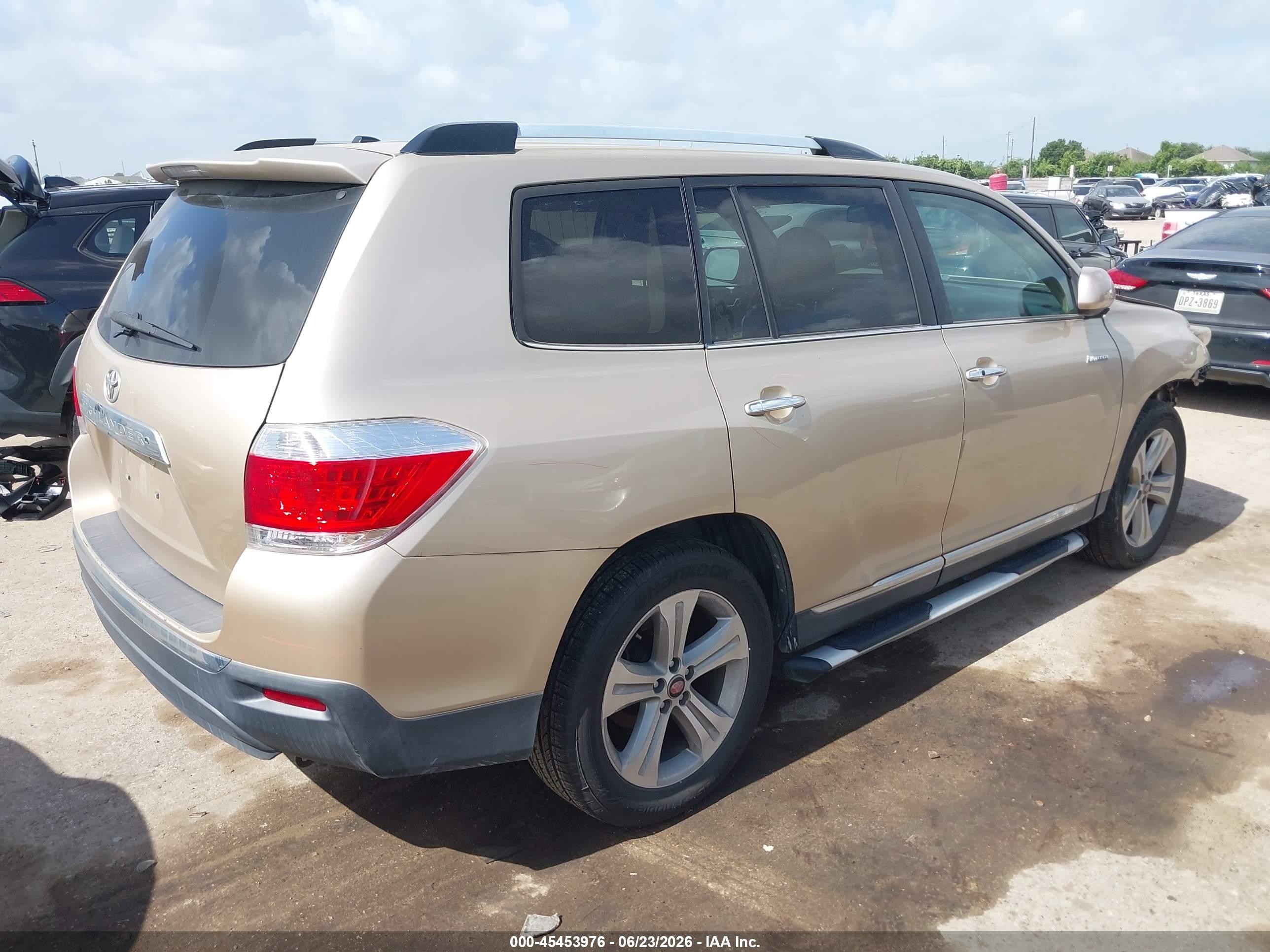 2011 Toyota Highlander Limited V6 Champagne vin: 5TDYK3EH3BS043048