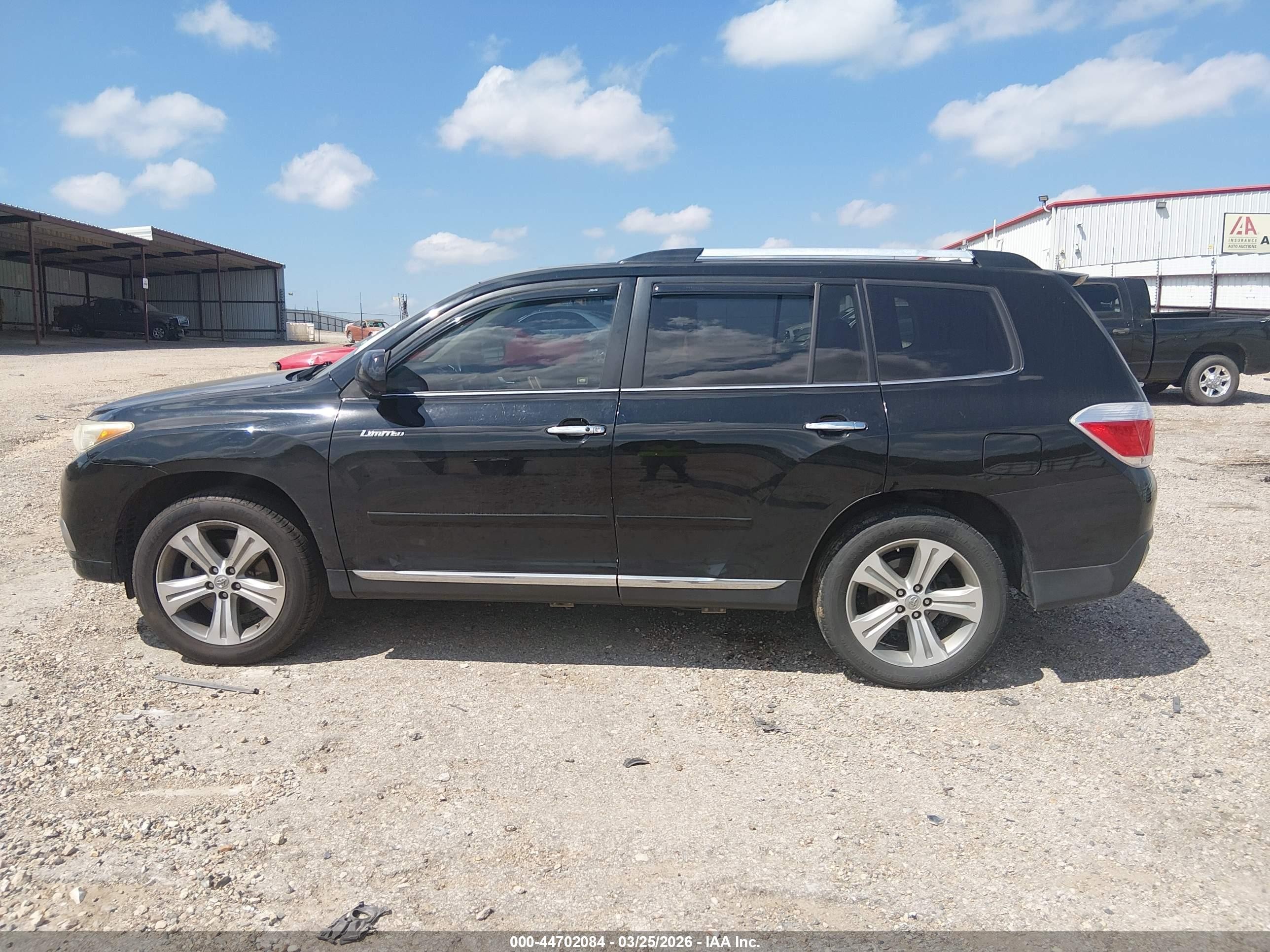 2011 Toyota Highlander Limited V6 Black vin: 5TDYK3EH3BS044166