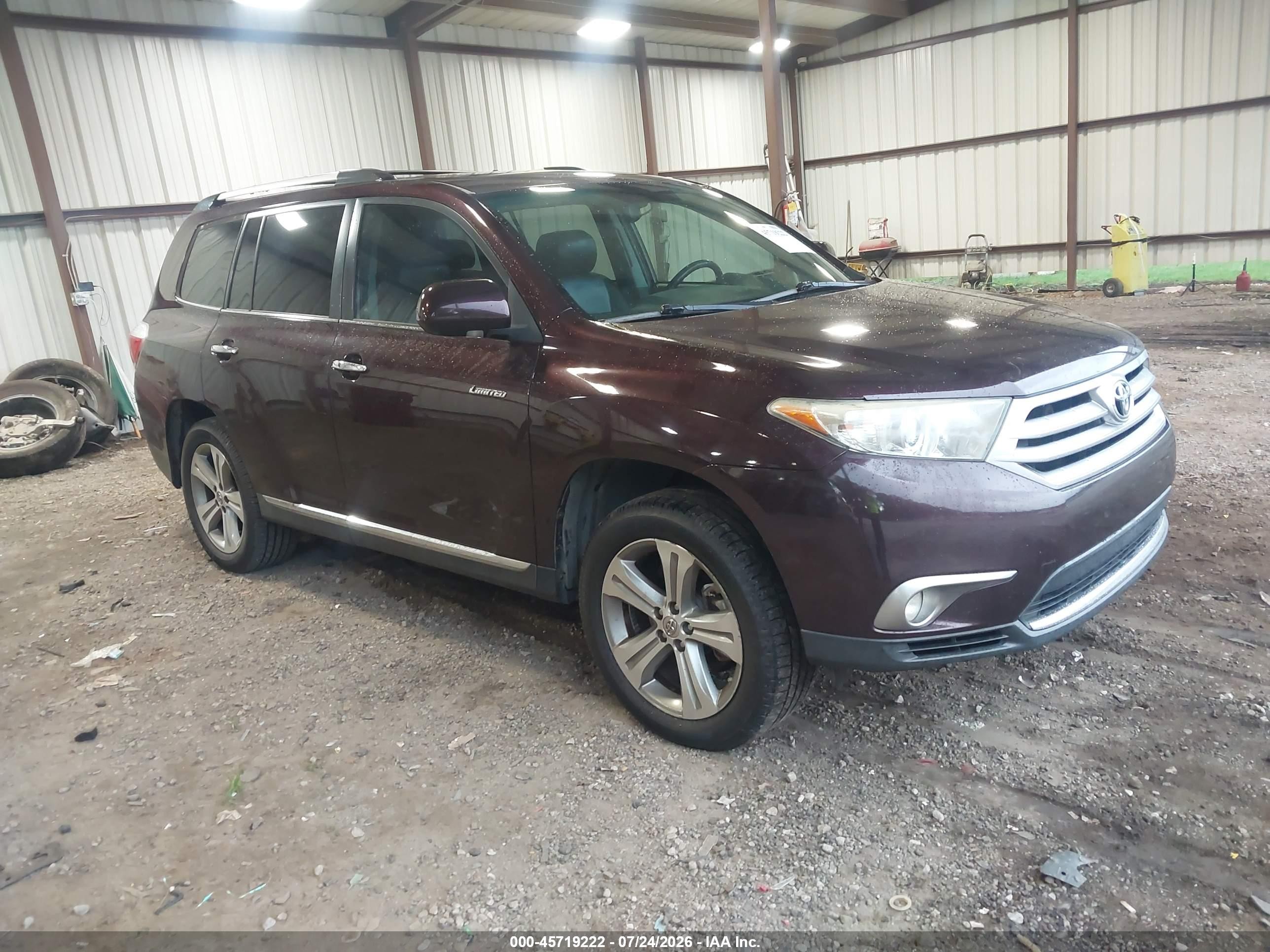 2011 Toyota Highlander Limited V6 Burgundy vin: 5TDYK3EH3BS045950