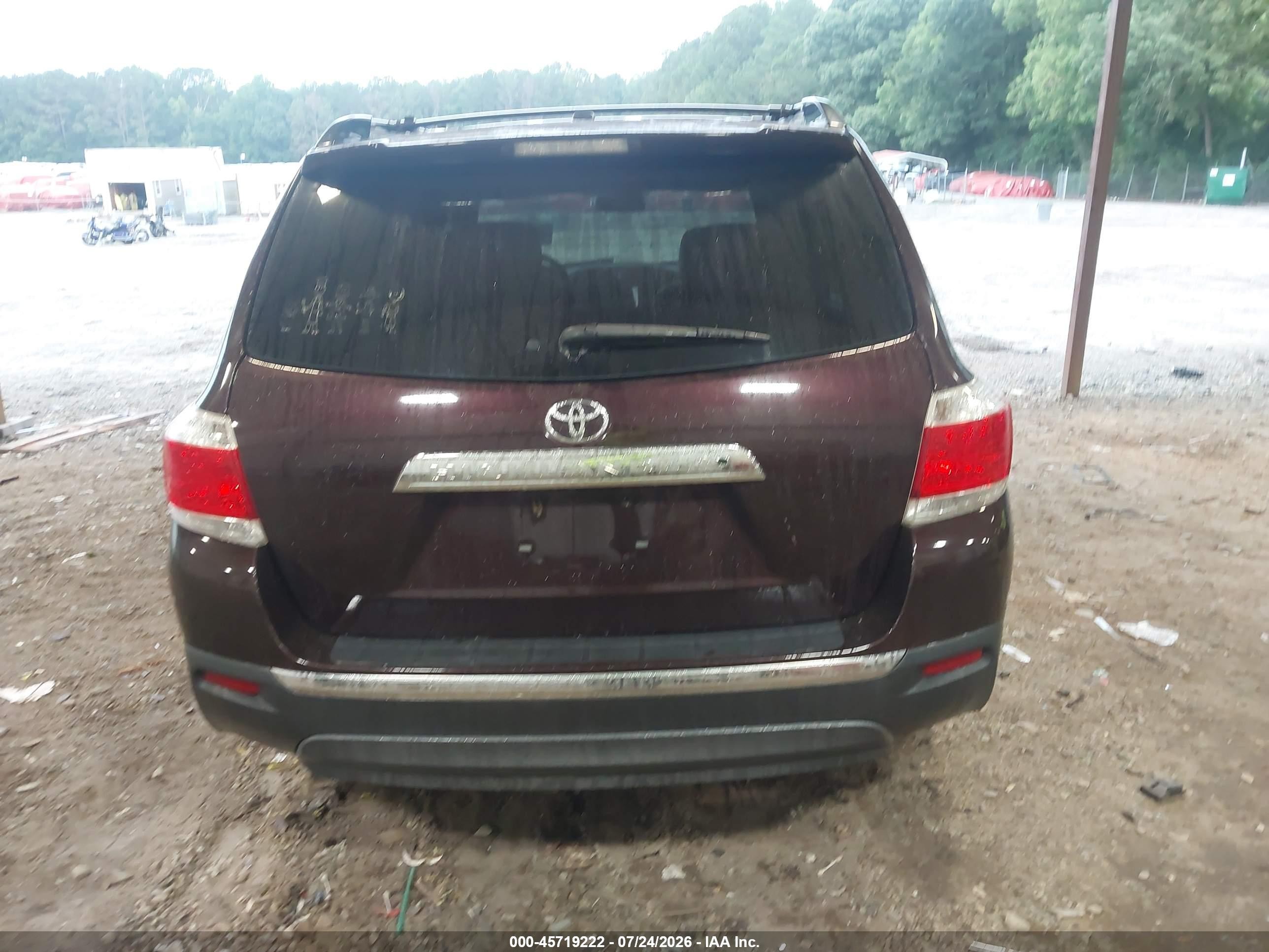 2011 Toyota Highlander Limited V6 Burgundy vin: 5TDYK3EH3BS045950