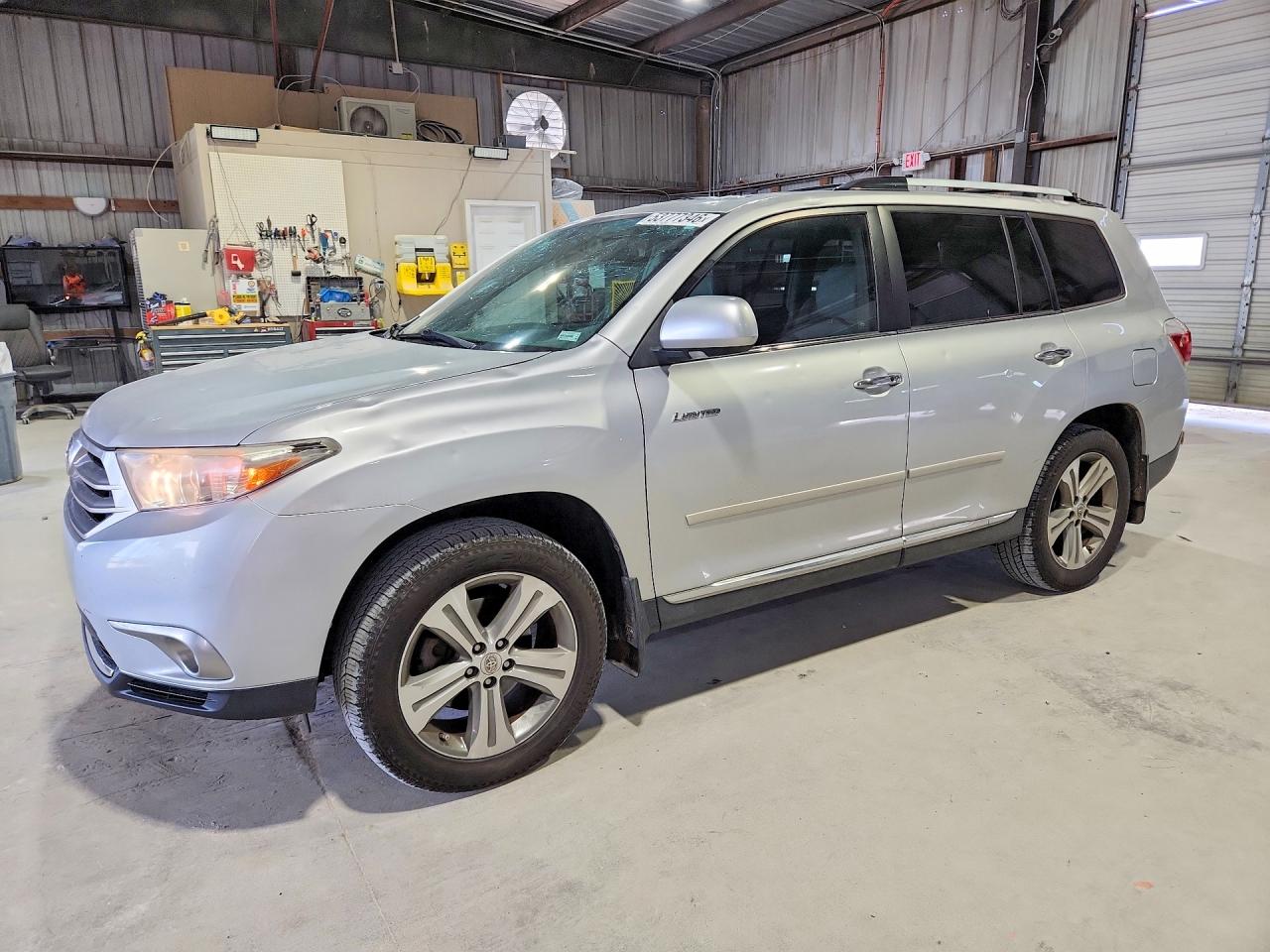 2012 Toyota Highlander Limited Silver vin: 5TDYK3EH3CS072227