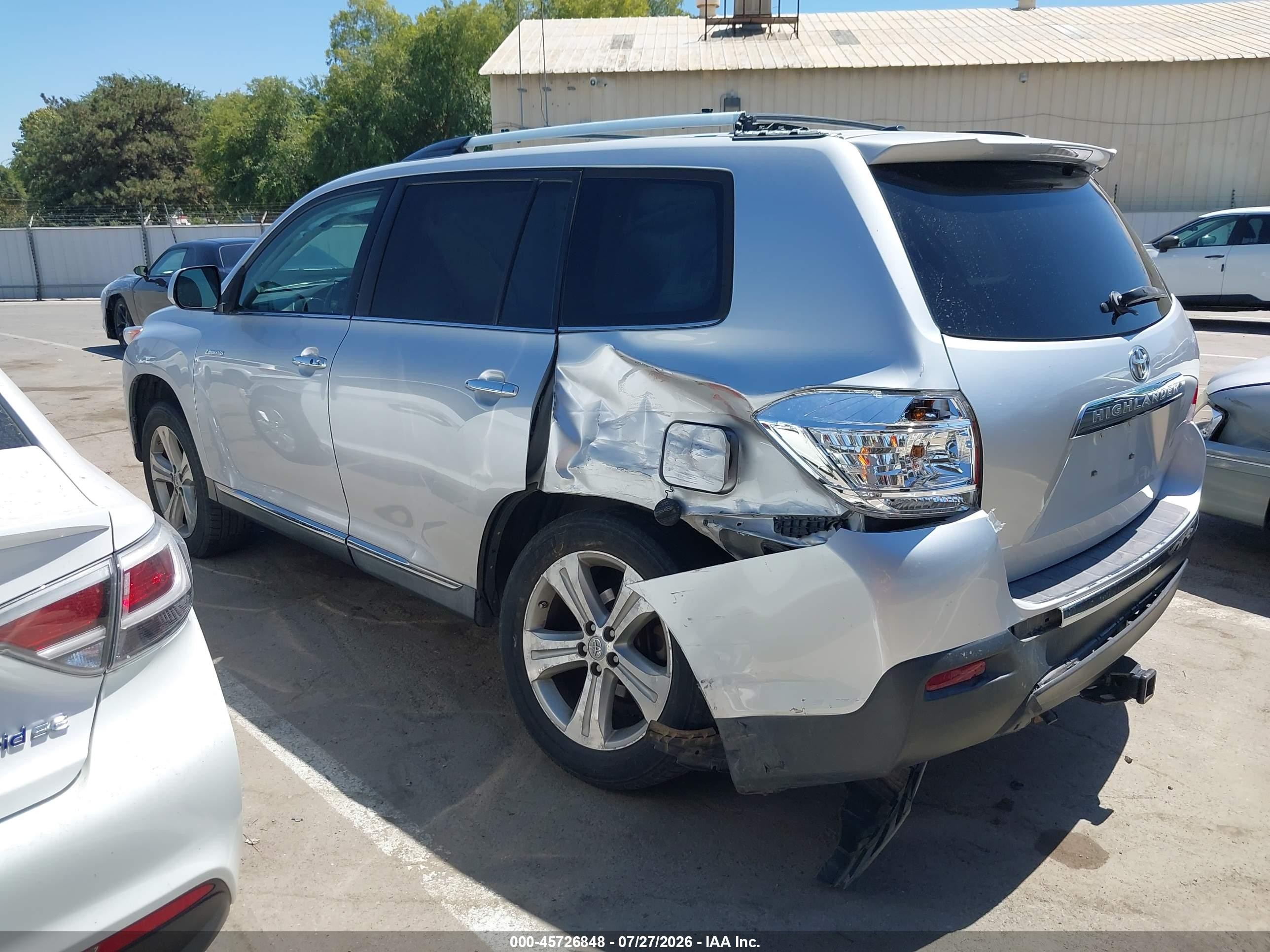 2012 Toyota Highlander Limited V6 Silver vin: 5TDYK3EH3CS077914