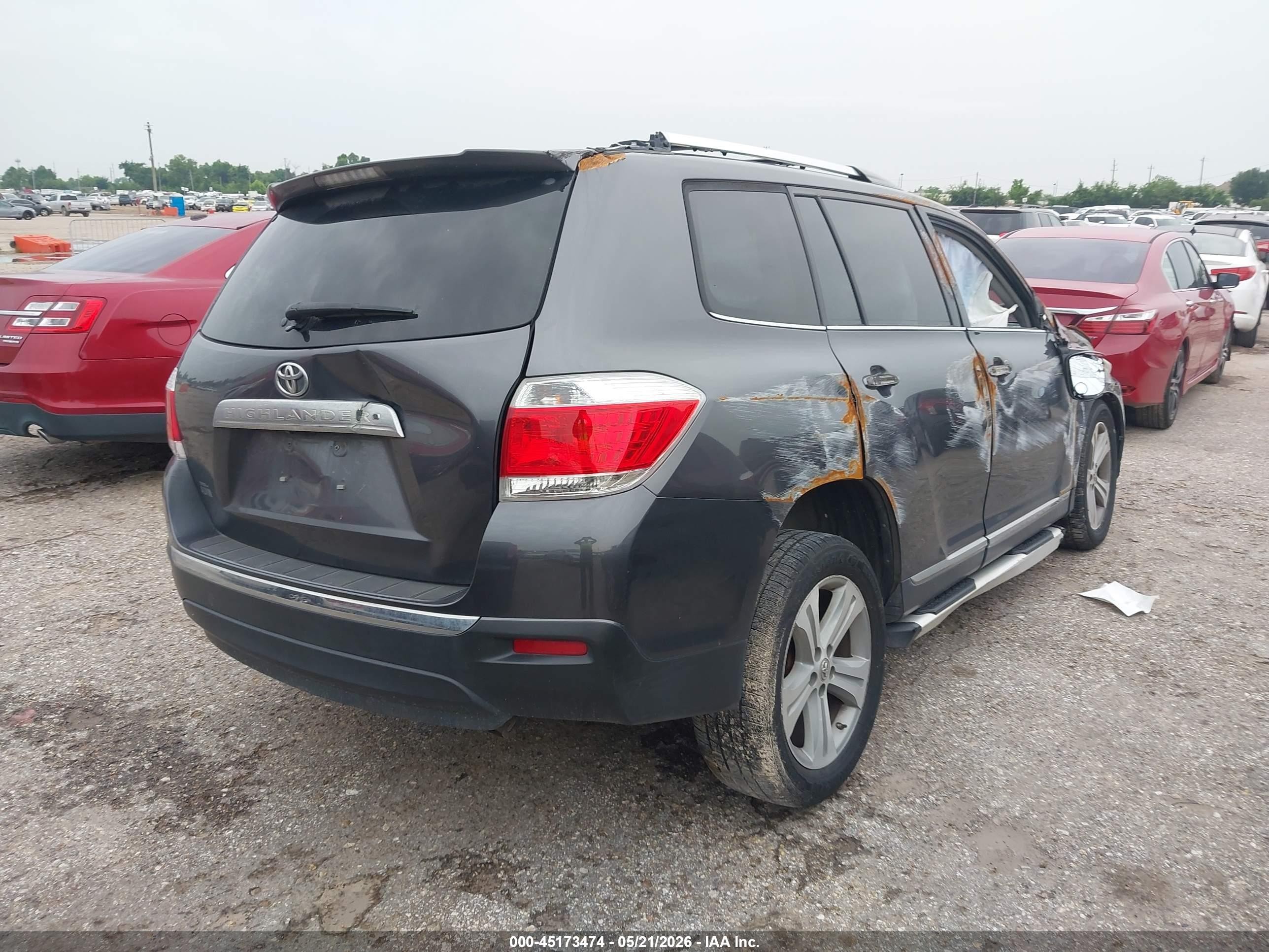 2013 Toyota Highlander Limited V6 Серый vin: 5TDYK3EH3DS102196
