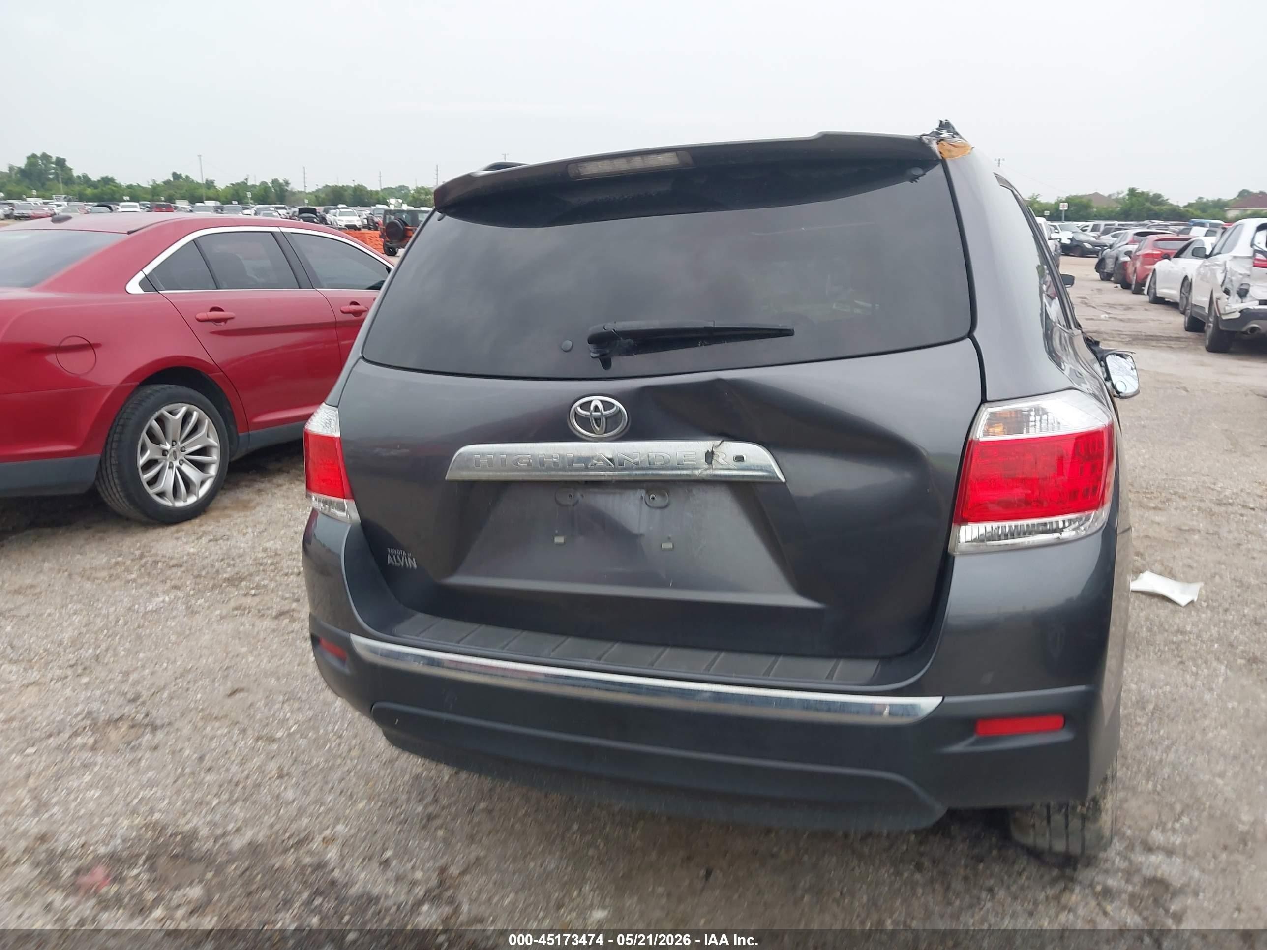 2013 Toyota Highlander Limited V6 Серый vin: 5TDYK3EH3DS102196