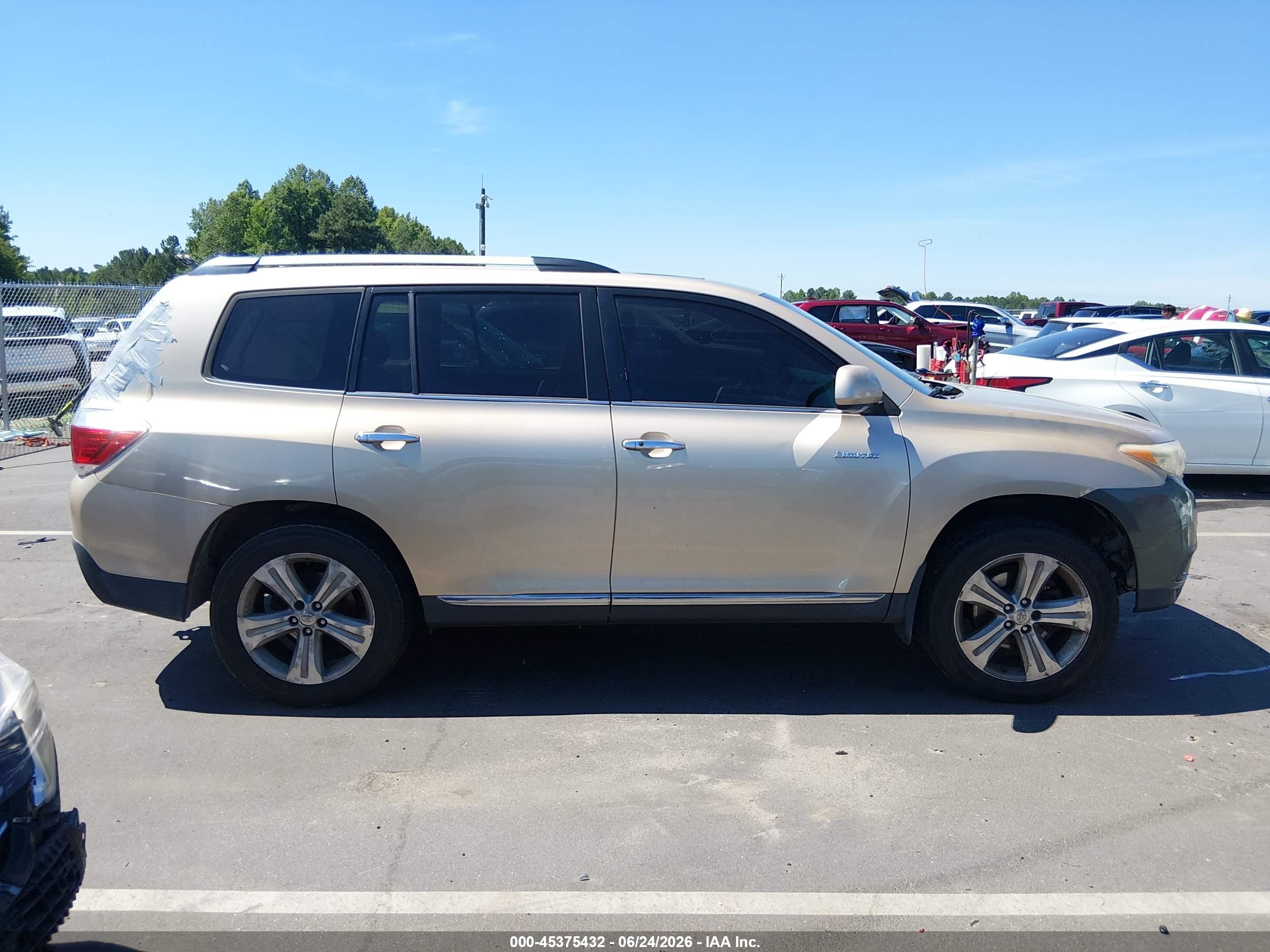 2012 Toyota Highlander Limited V6 Beige vin: 5TDYK3EH4CS068476