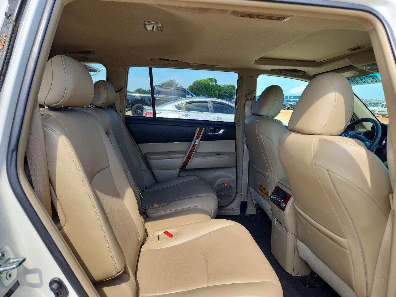 2013 Toyota Highlander Limited White vin: 5TDYK3EH4DS126152