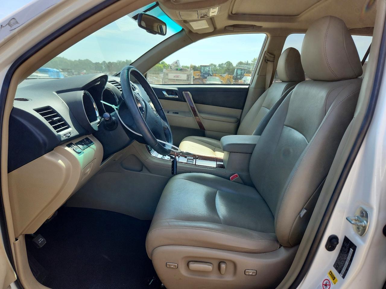 2013 Toyota Highlander Limited White vin: 5TDYK3EH4DS126152