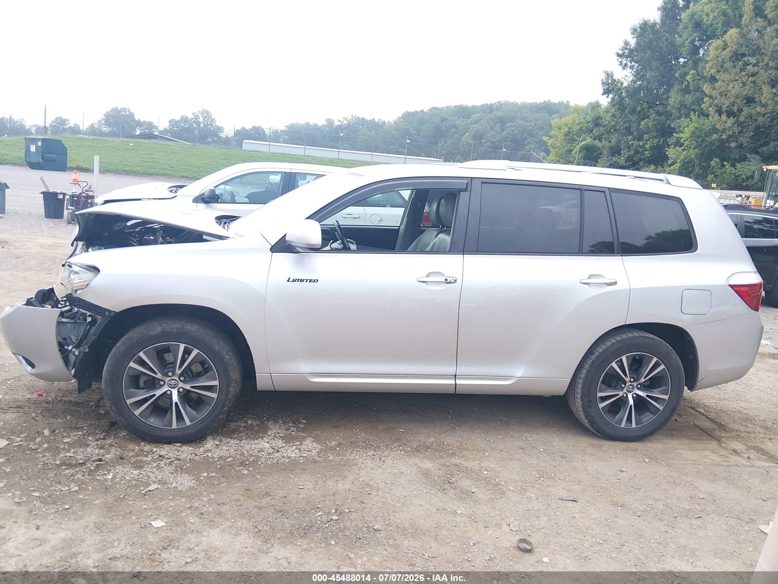 2010 Toyota Highlander Limited V6 Silver vin: 5TDYK3EH5AS010826