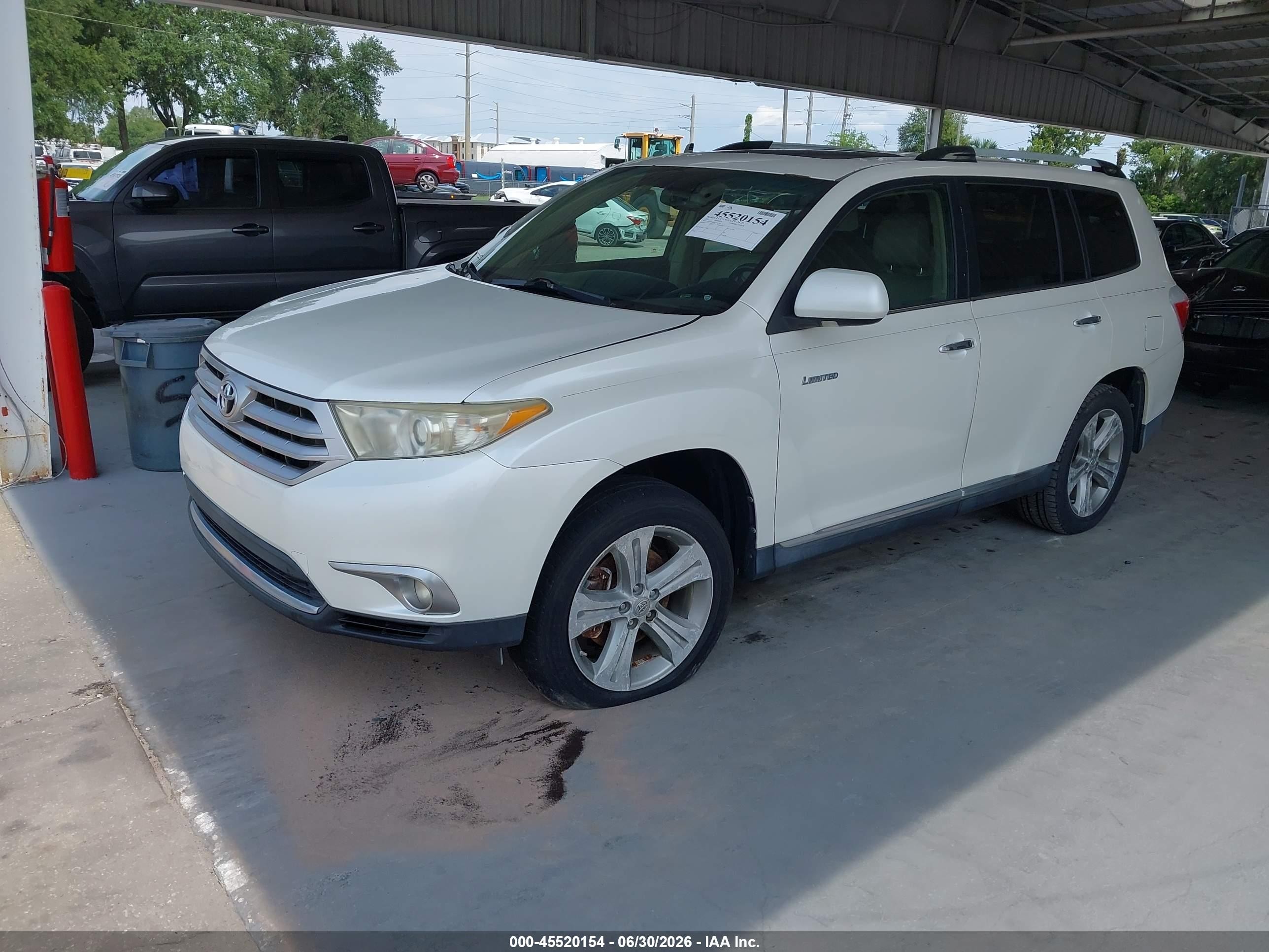 2012 Toyota Highlander Limited V6 White vin: 5TDYK3EH5CS061309