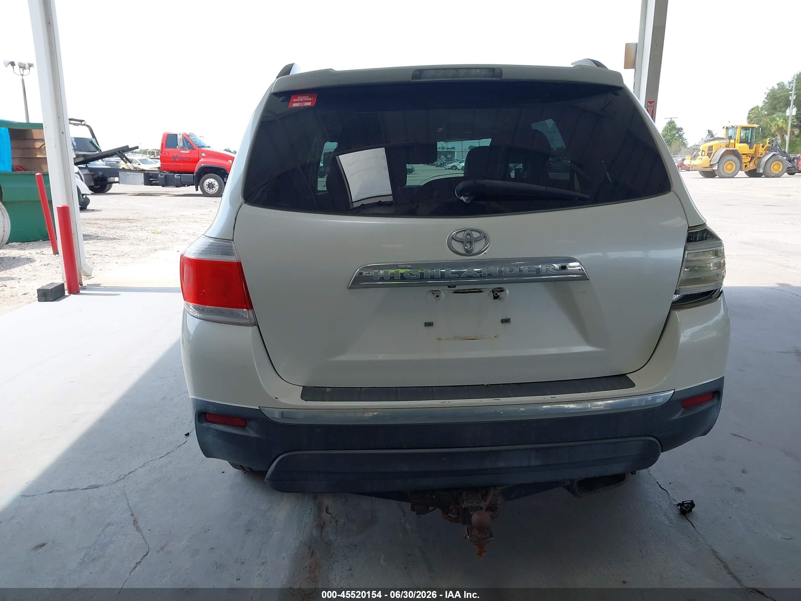 2012 Toyota Highlander Limited V6 White vin: 5TDYK3EH5CS061309