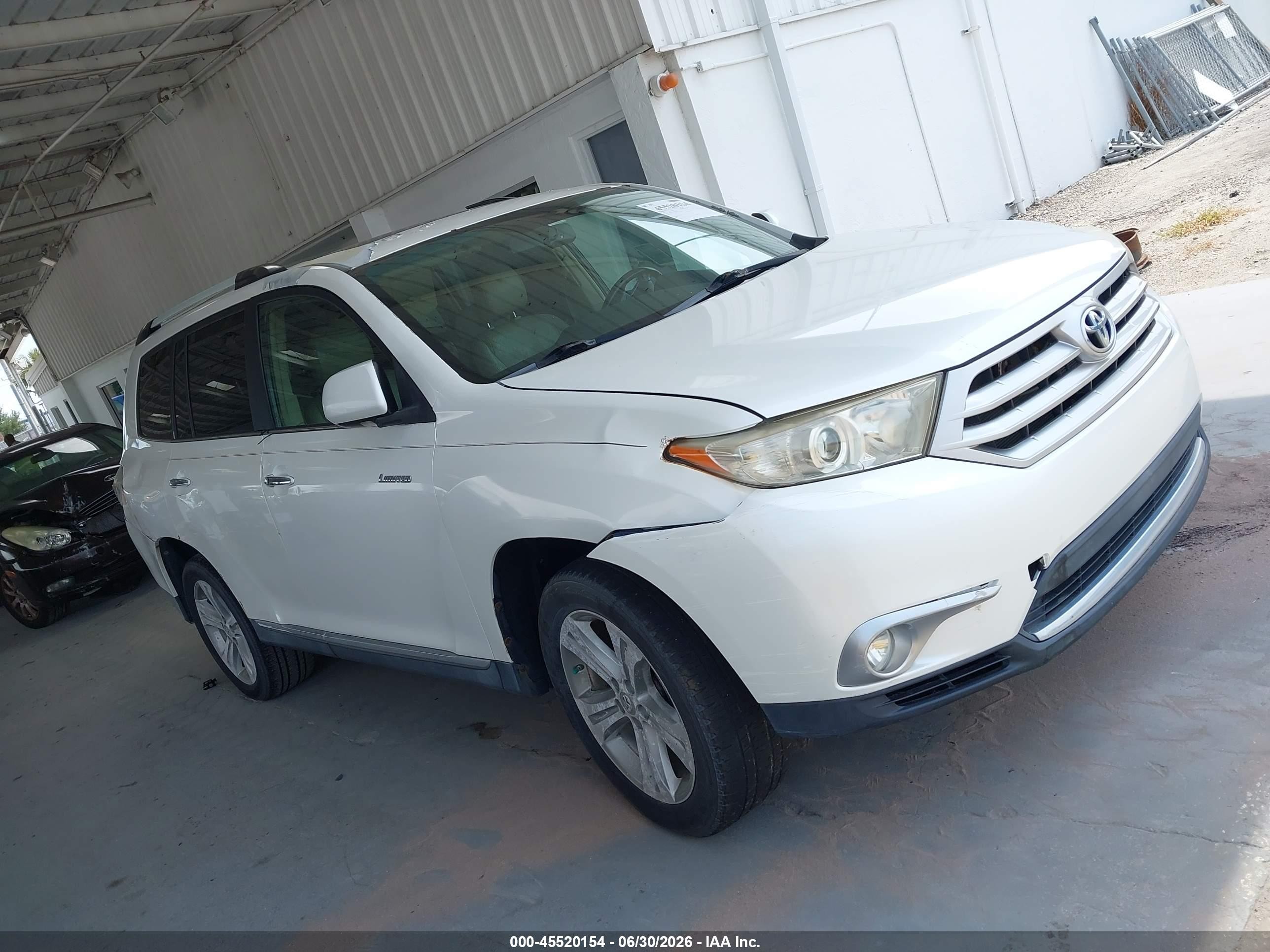 2012 Toyota Highlander Limited V6 White vin: 5TDYK3EH5CS061309