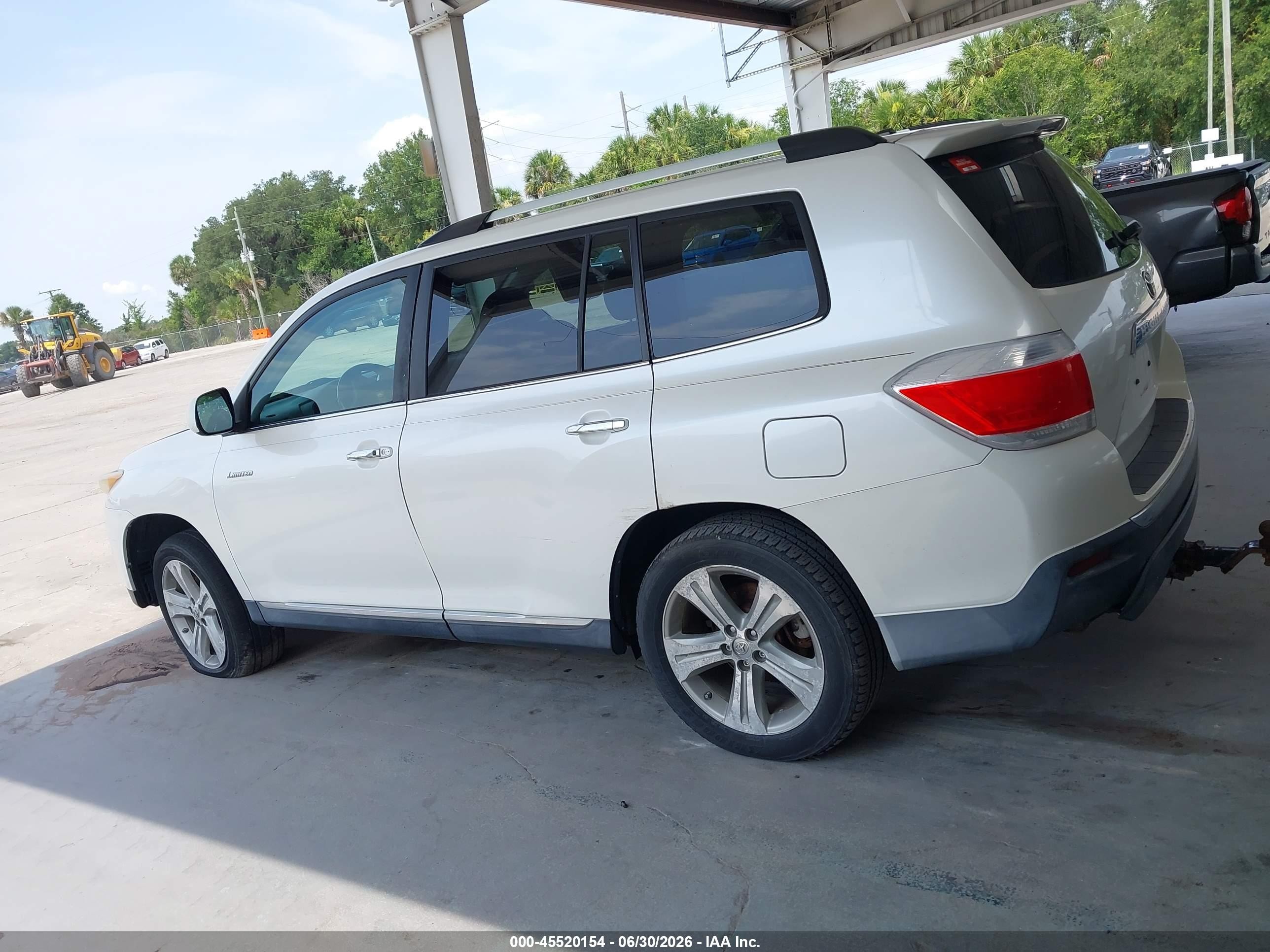 2012 Toyota Highlander Limited V6 White vin: 5TDYK3EH5CS061309