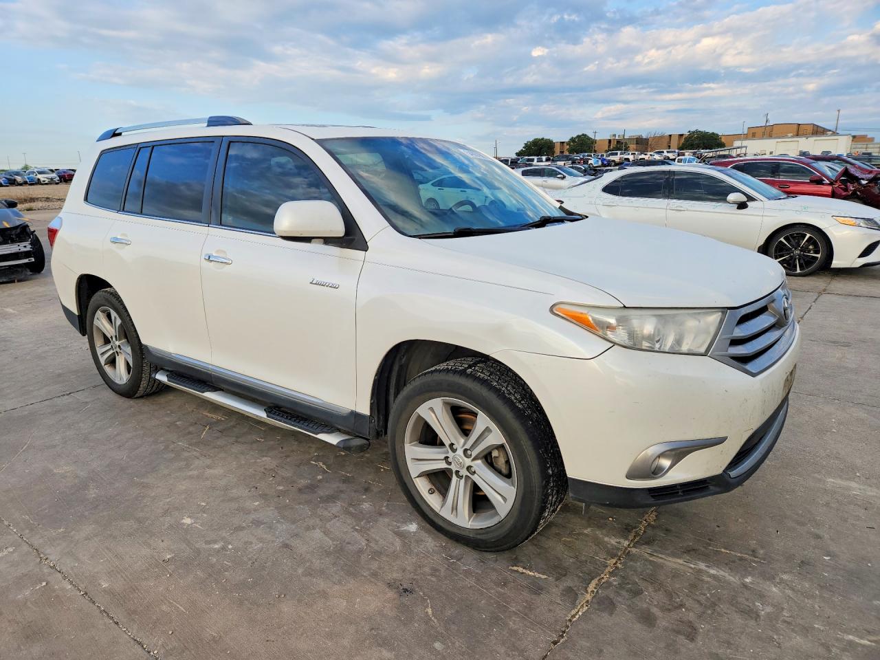 2012 Toyota Highlander Limited Белый vin: 5TDYK3EH5CS062864