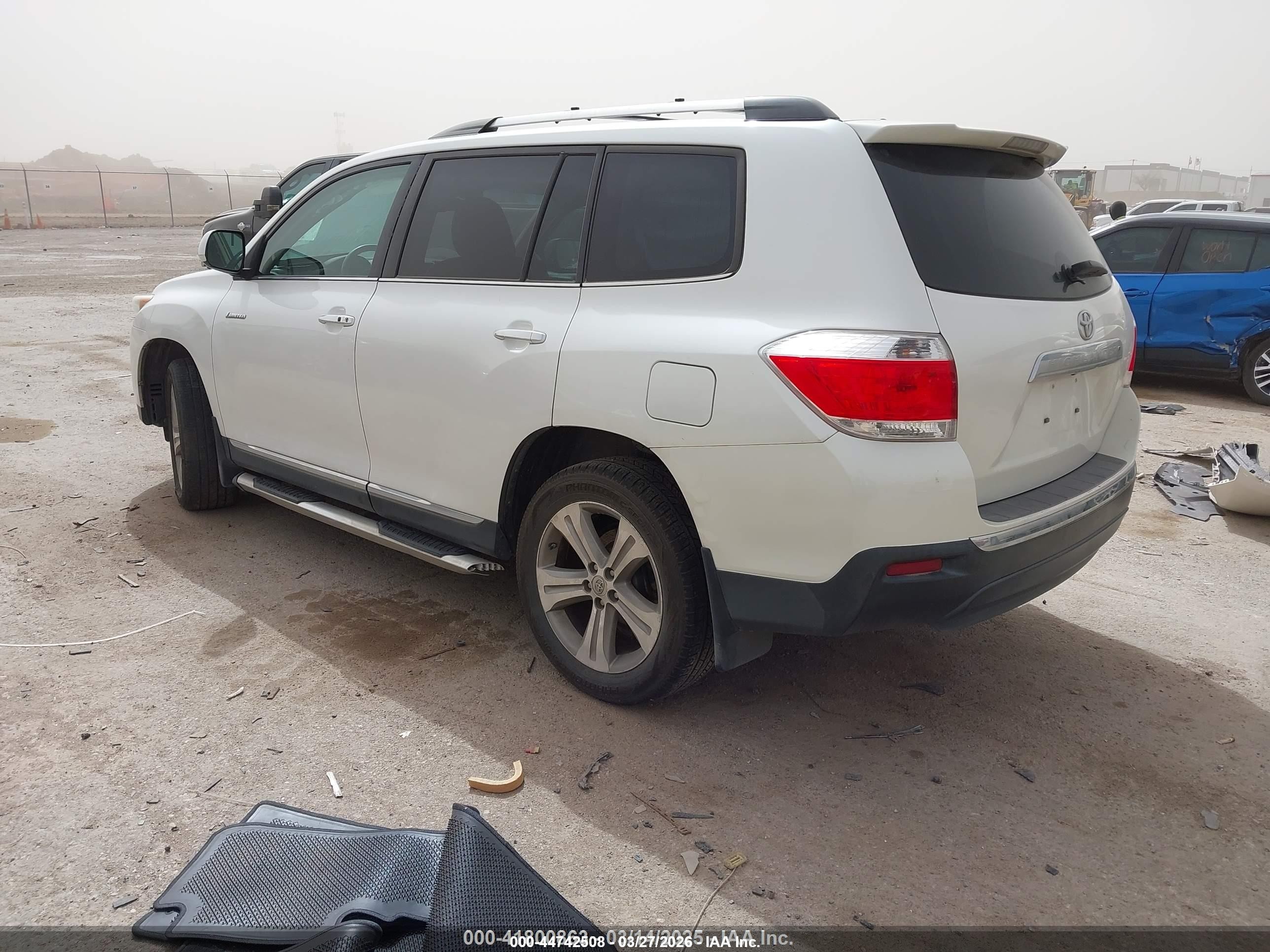 2012 Toyota Highlander Limited V6 White vin: 5TDYK3EH5CS078367