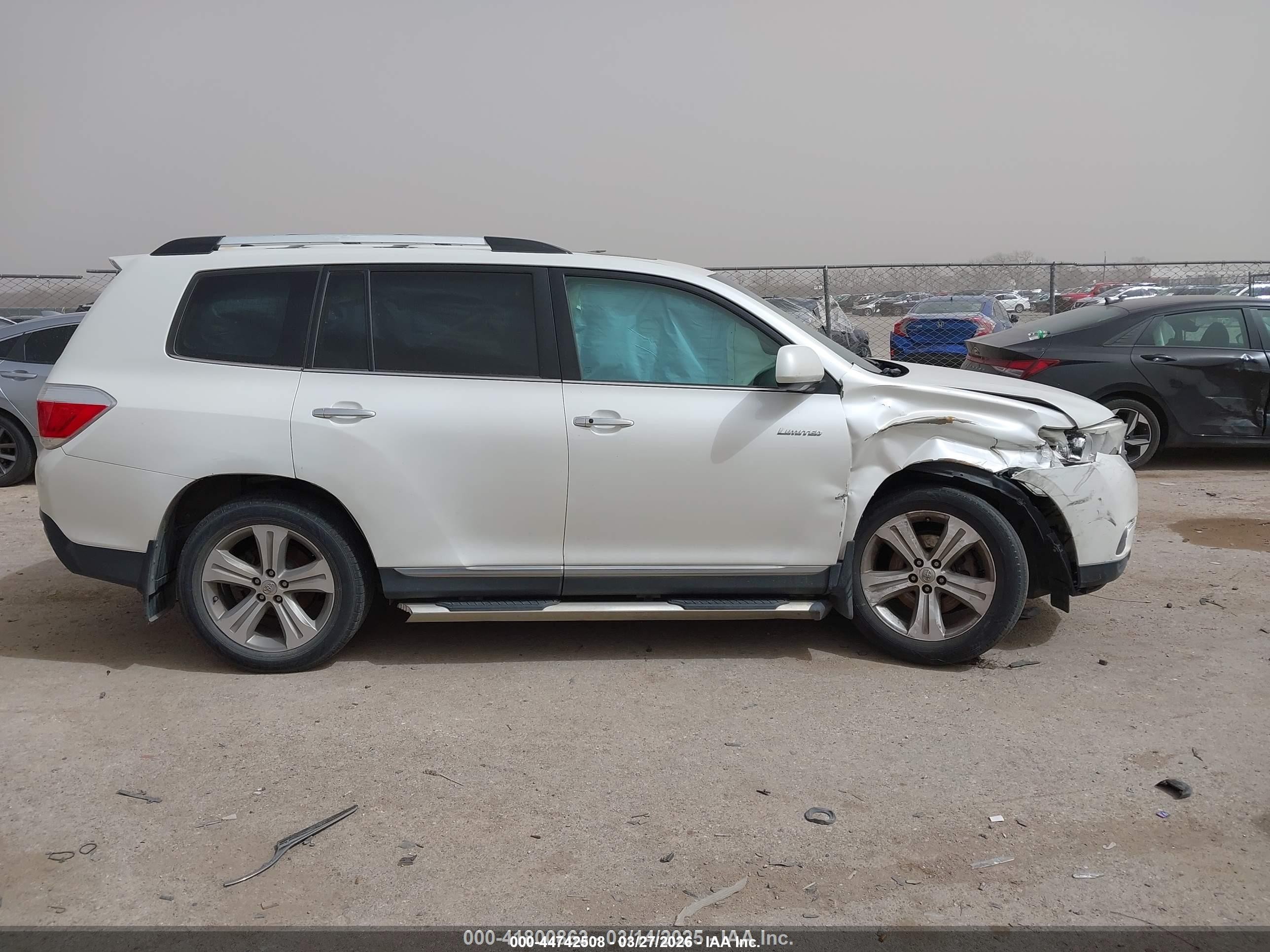 2012 Toyota Highlander Limited V6 White vin: 5TDYK3EH5CS078367