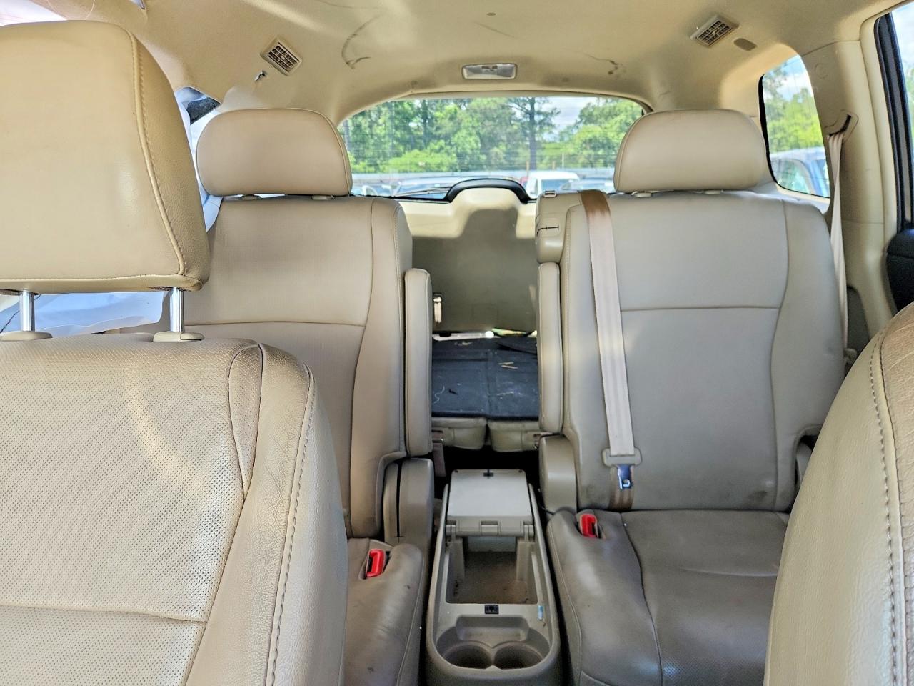 2012 Toyota Highlander Limited White vin: 5TDYK3EH5CS080863