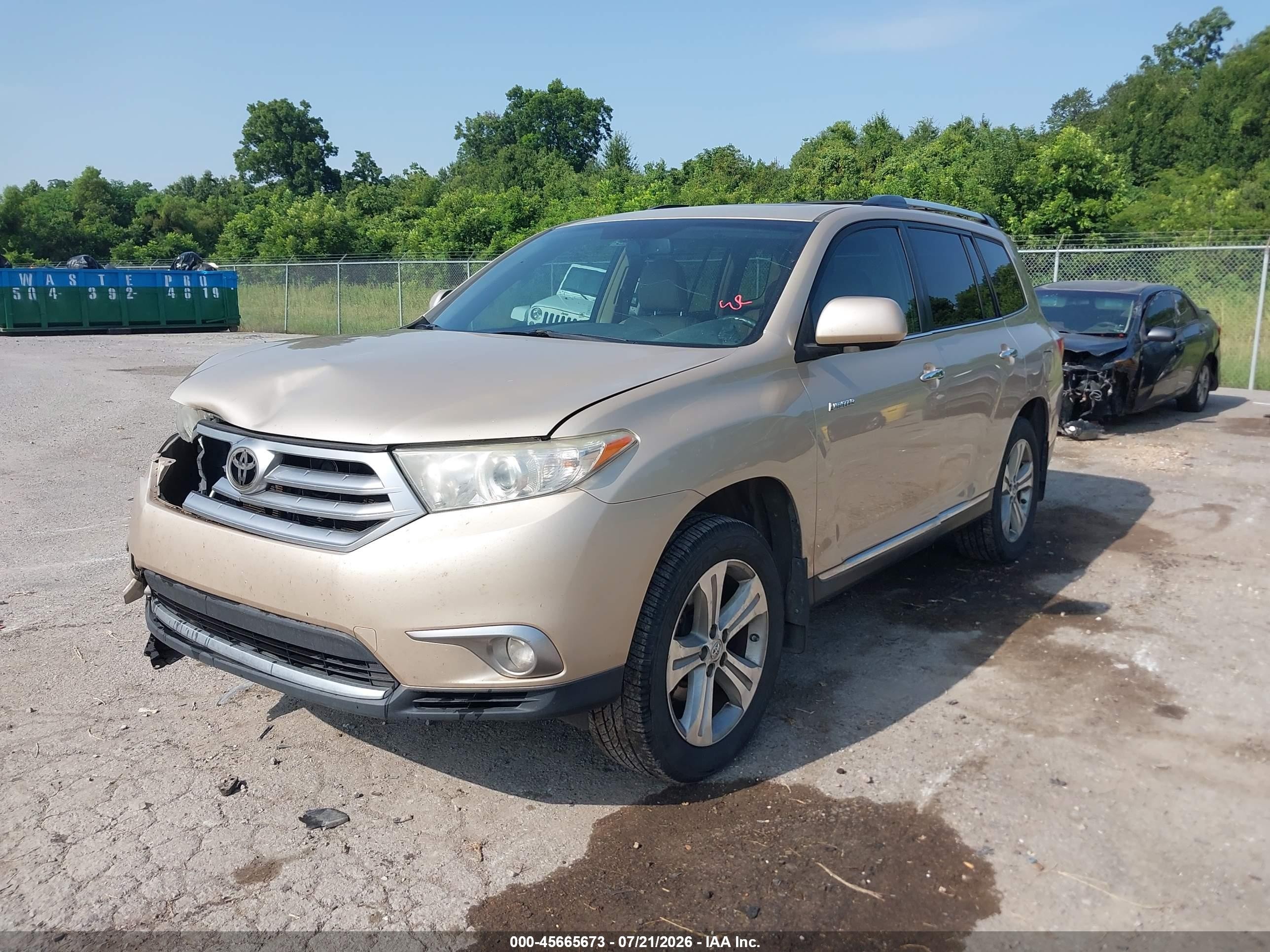 2013 Toyota Highlander Limited V6 Золотой vin: 5TDYK3EH5DS099981