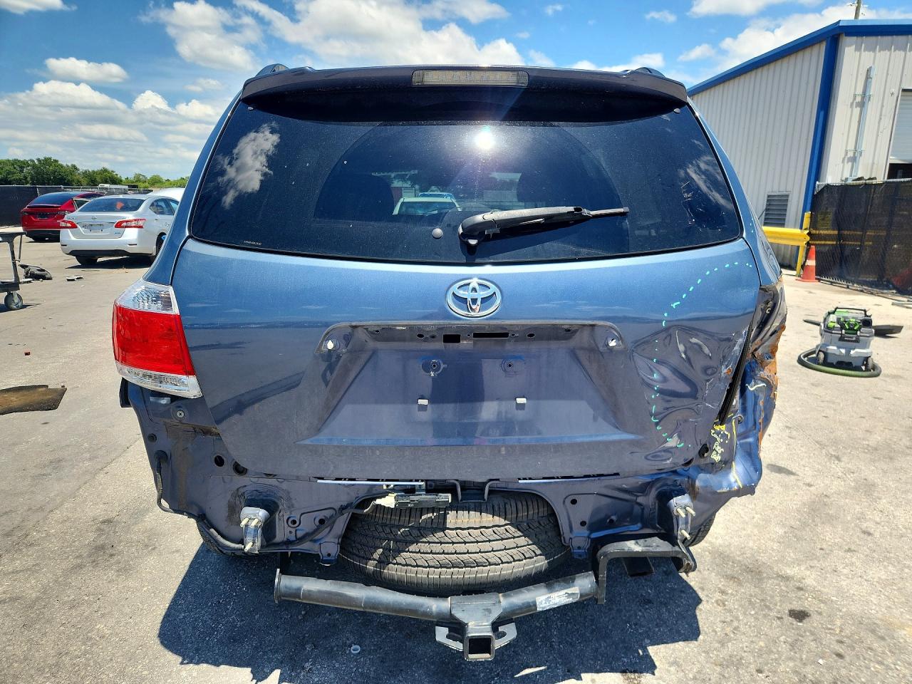 2013 Toyota Highlander Limited Blue vin: 5TDYK3EH5DS126290