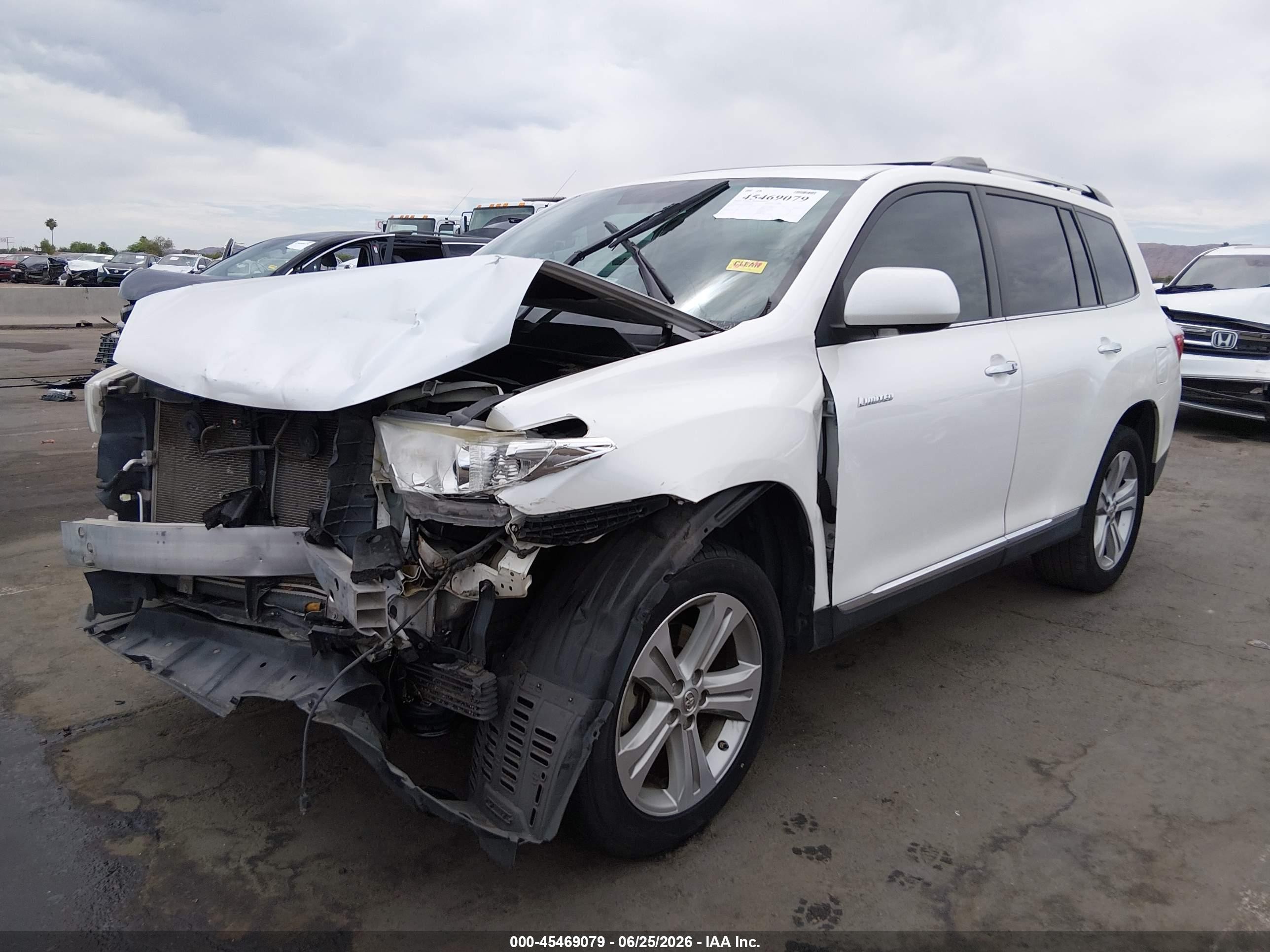 2013 Toyota Highlander Limited V6 White vin: 5TDYK3EH5DS136950
