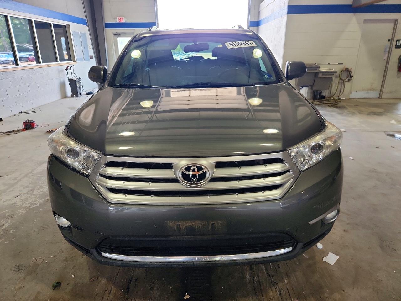 2011 Toyota Highlander Limited Gray vin: 5TDYK3EH6BS049362