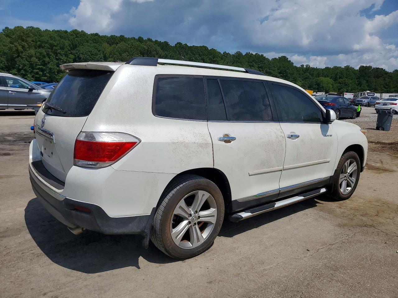 2012 Toyota Highlander Limited White vin: 5TDYK3EH6CS057513