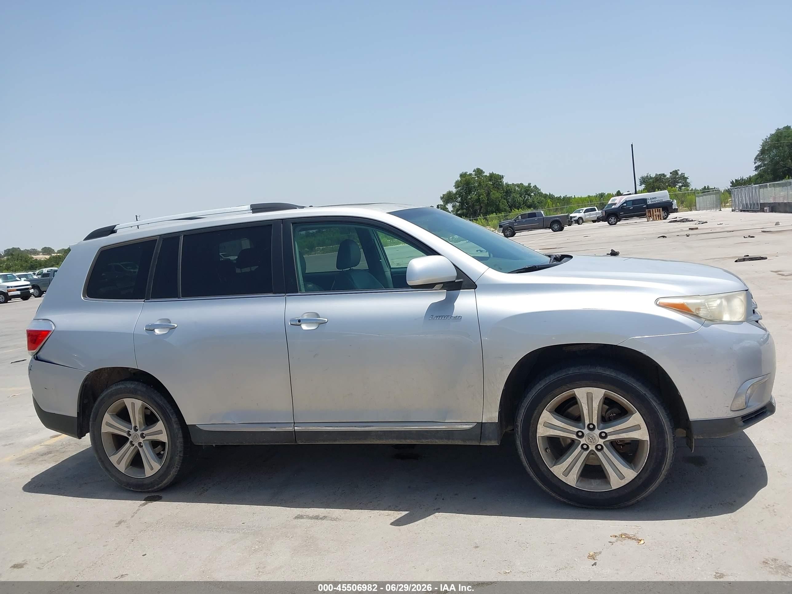 2012 Toyota Highlander Limited V6 Silver vin: 5TDYK3EH6CS068480