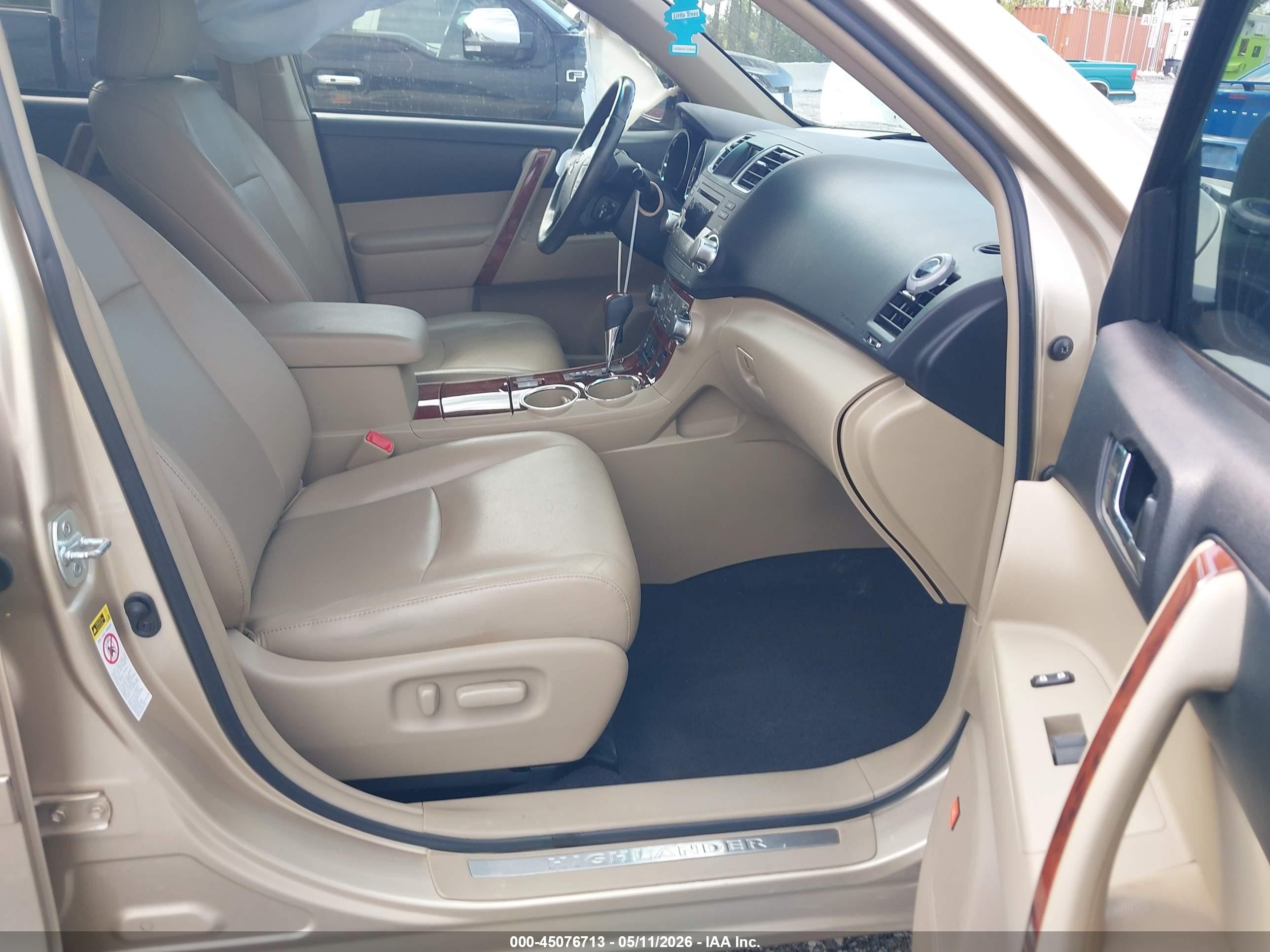 2012 Toyota Highlander Limited V6 Champagne vin: 5TDYK3EH6CS071167