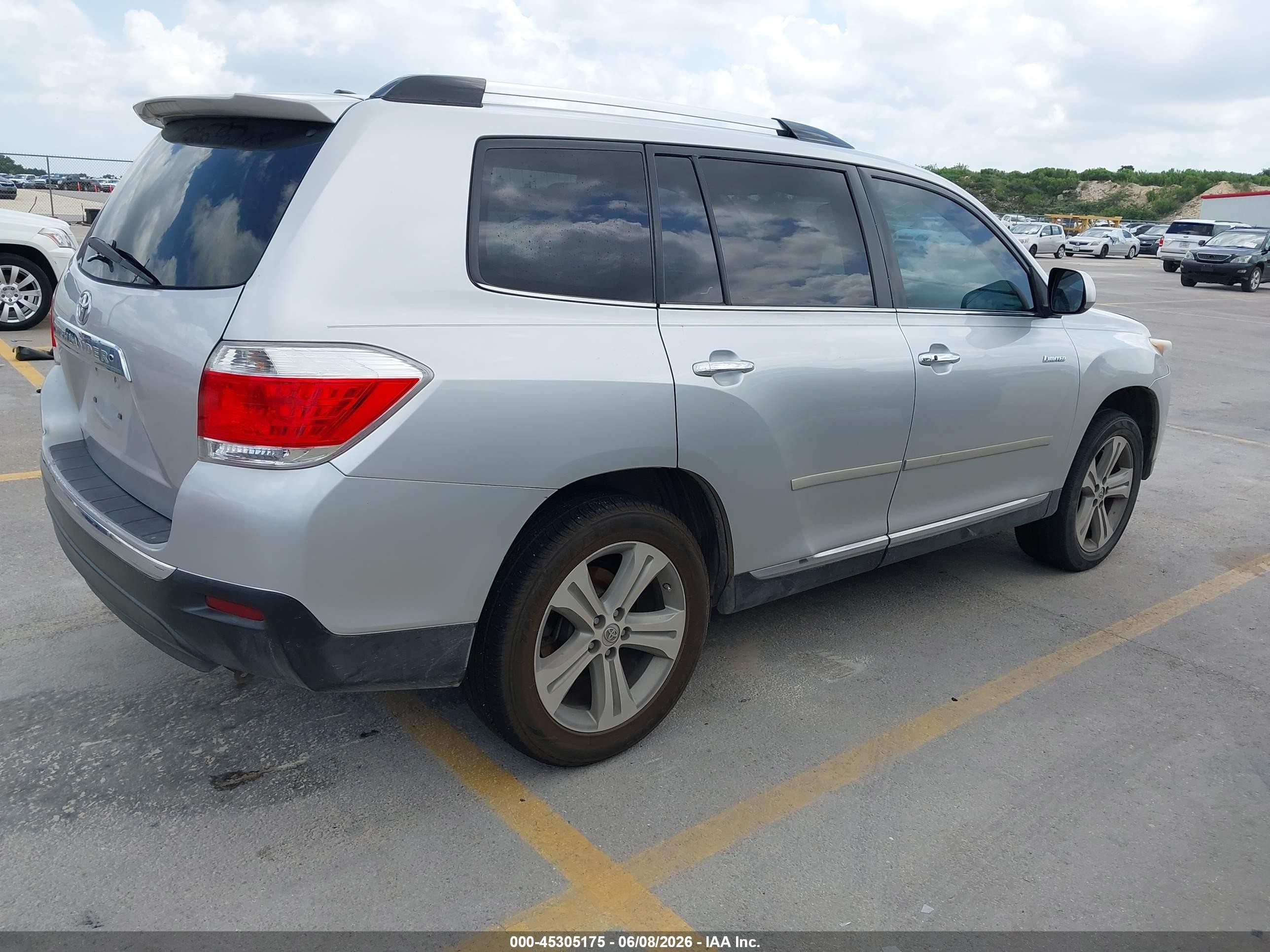 2012 Toyota Highlander Limited V6 Silver vin: 5TDYK3EH6CS076806