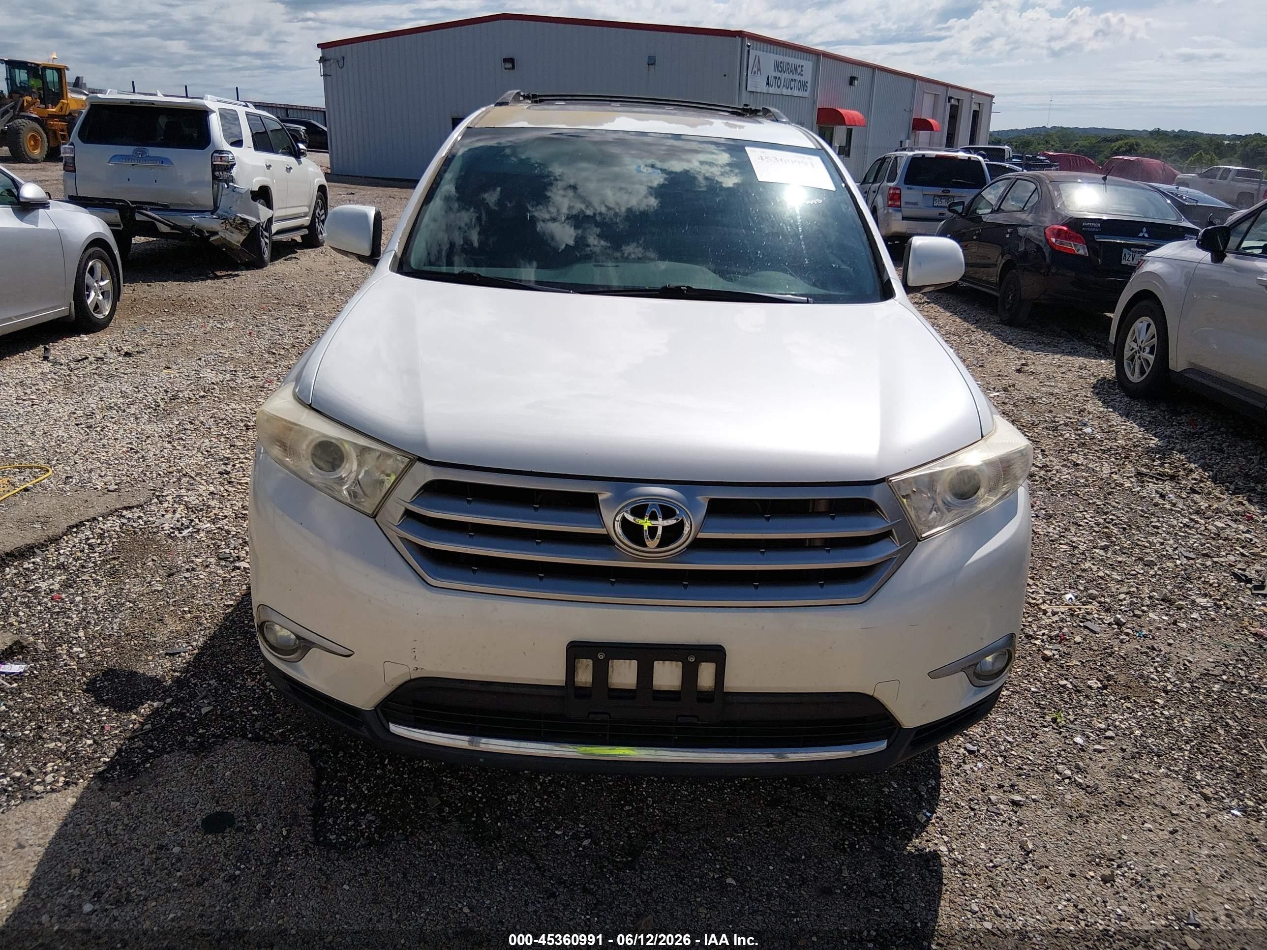 2013 Toyota Highlander Limited V6 White vin: 5TDYK3EH6DS115136