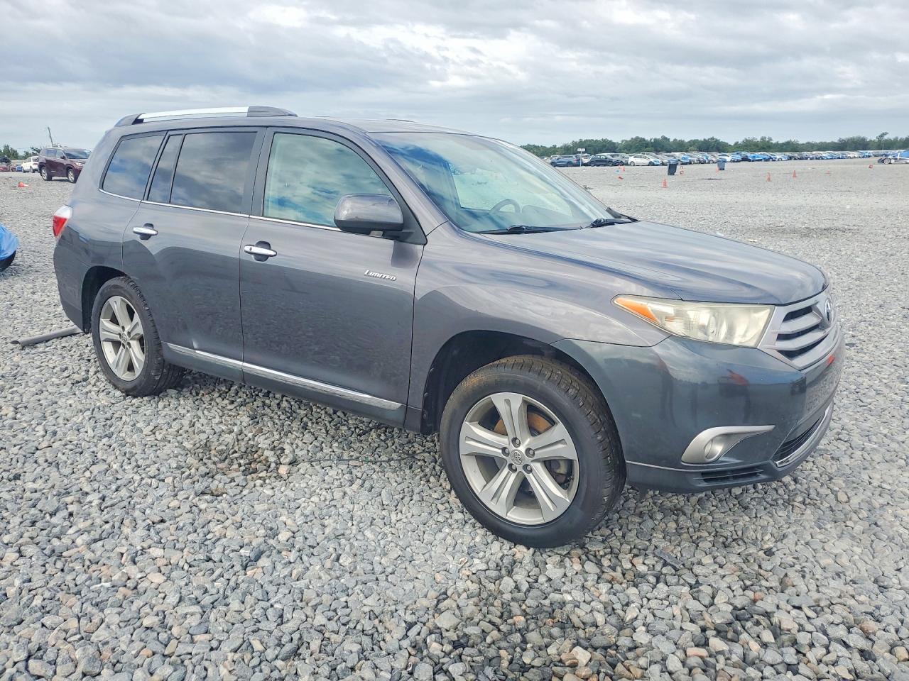 2013 Toyota Highlander Limited Gray vin: 5TDYK3EH6DS140053