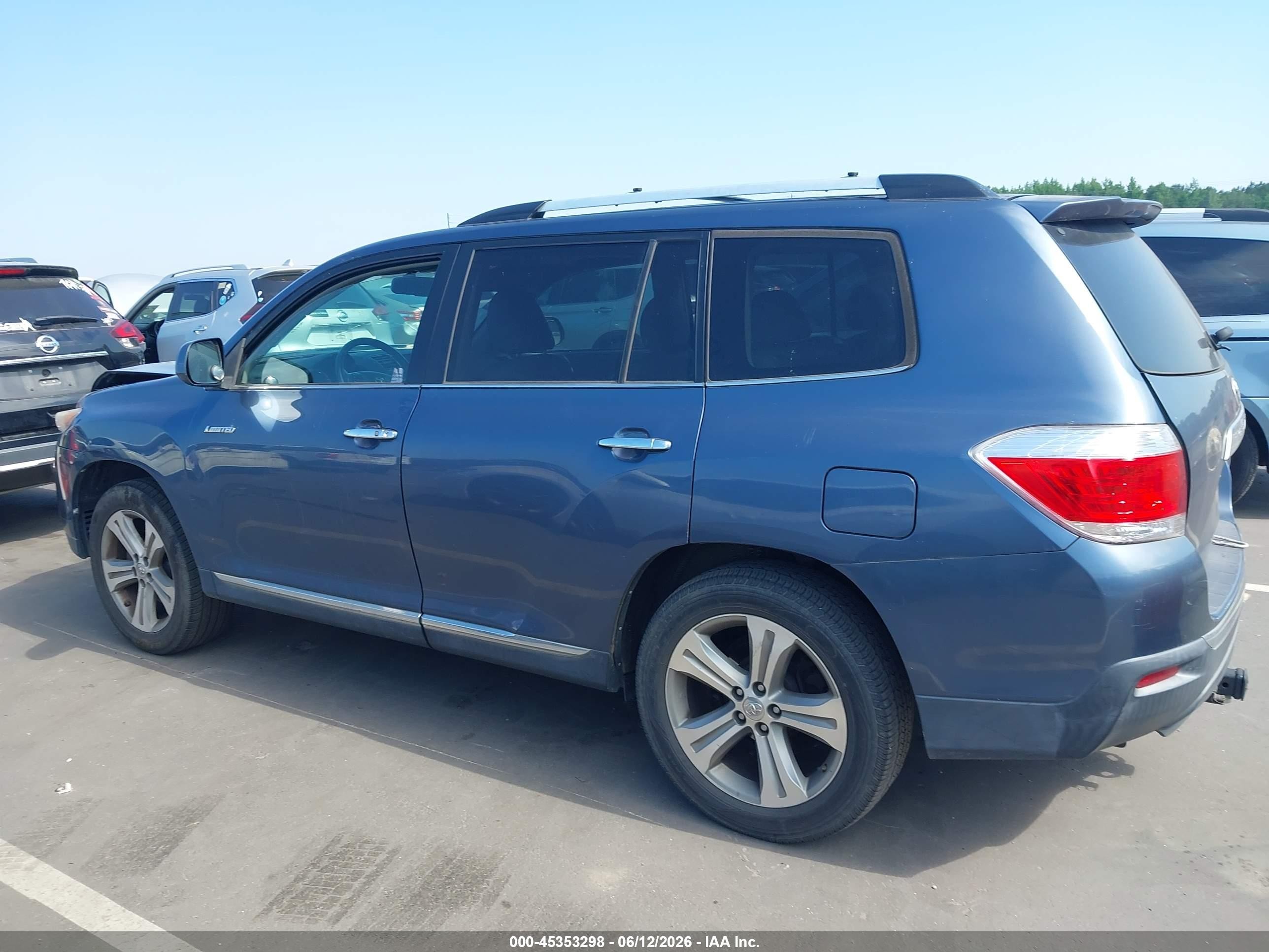2011 Toyota Highlander Limited V6 Blue vin: 5TDYK3EH7BS025409